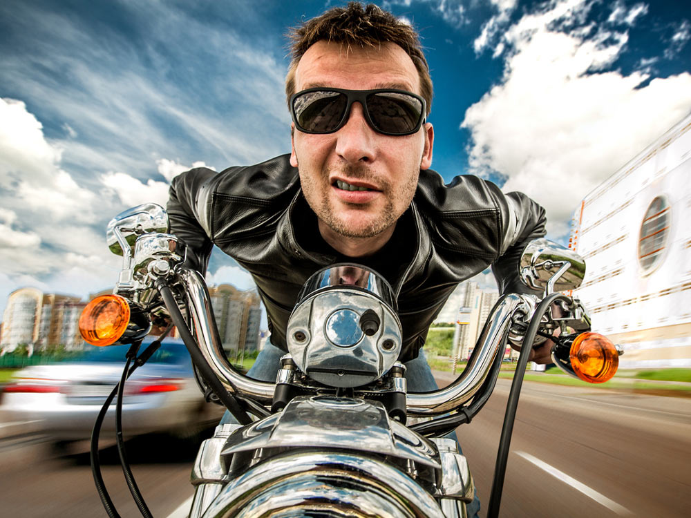 Dumbest-Ways-to-Get-Hurt-on-a-Motorcycle