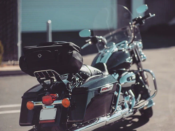 Motorcycle Saddlebags VS Motorcycle Tour Packs