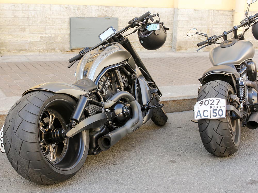 Riding-a-Motorcycle-With-Fat-Tires