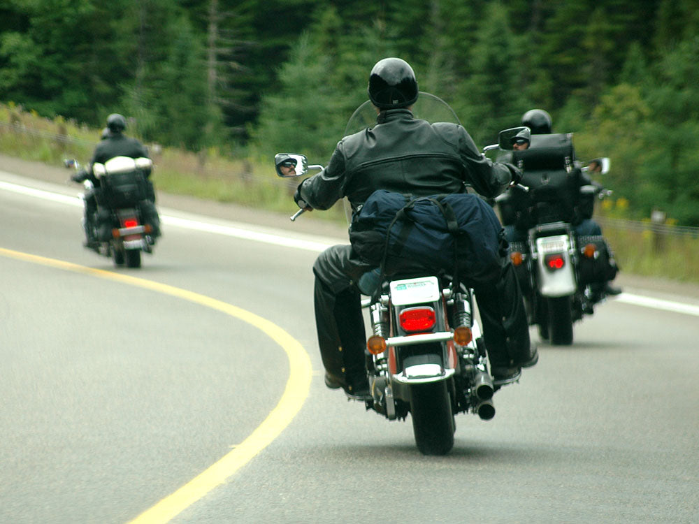 What are the Pros and Cons of Cruiser Motorcycles?