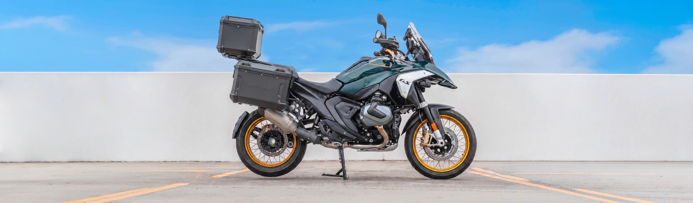 Luggage & Saddle Bags for BMW R 1300 GS Adventure Motorcycles