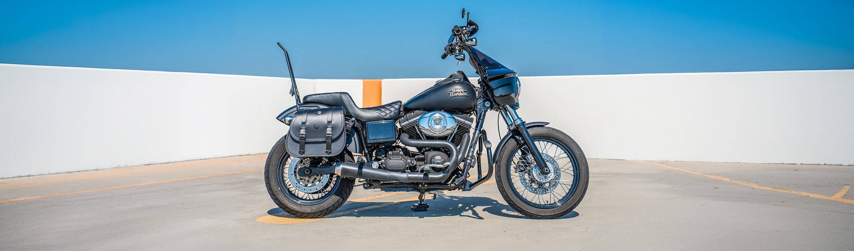 Harley Dyna Street Bob FXDB/I All Motorcycle Luggage Bags, Parts & Accessories By Bike