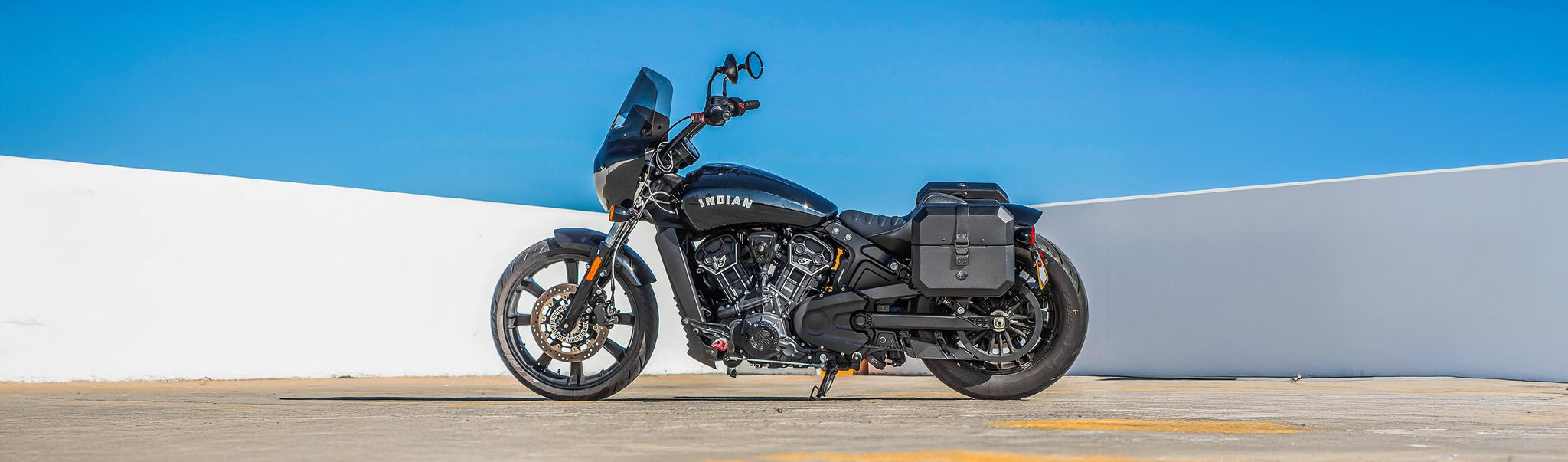 Indian Scout Rogue Sixty Saddlebags. Indian Rogue 60 Saddlebags