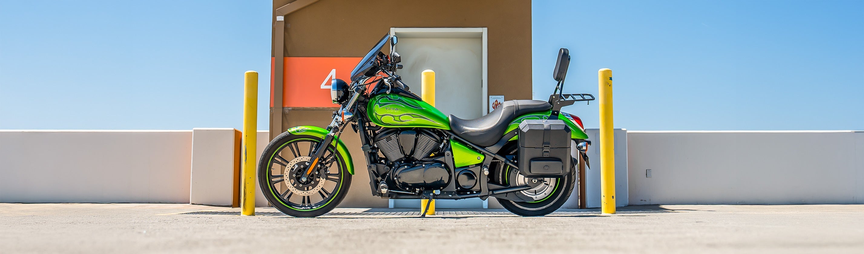 Kawasaki Vulcan 900 Custom All Motorcycle Luggage Bags, Parts & Accessories By Bike
