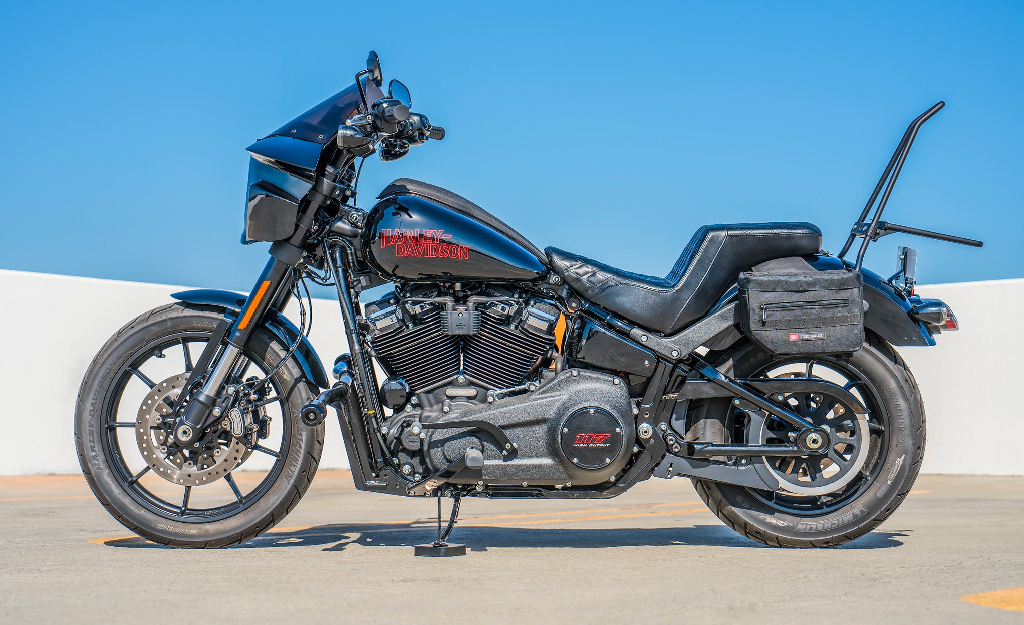 10L - Patriot Small Throw Over Saddlebags For 2025+ Harley Softail Low Rider S FXLRS Lifestyle @expand