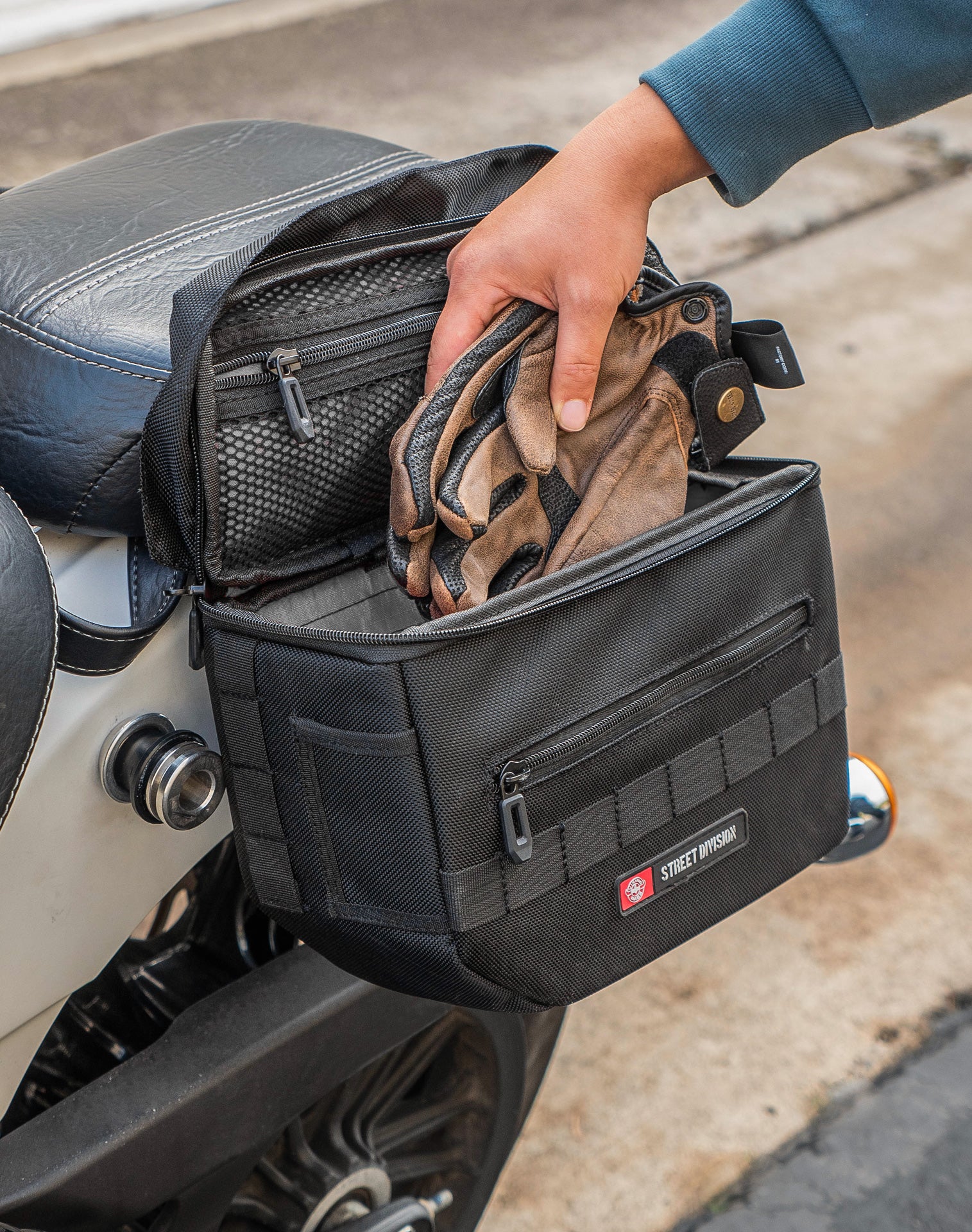 10L - Patriot Small Indian Scout Sixty Motorcycle Throw Over Saddlebags Lifestyle 4