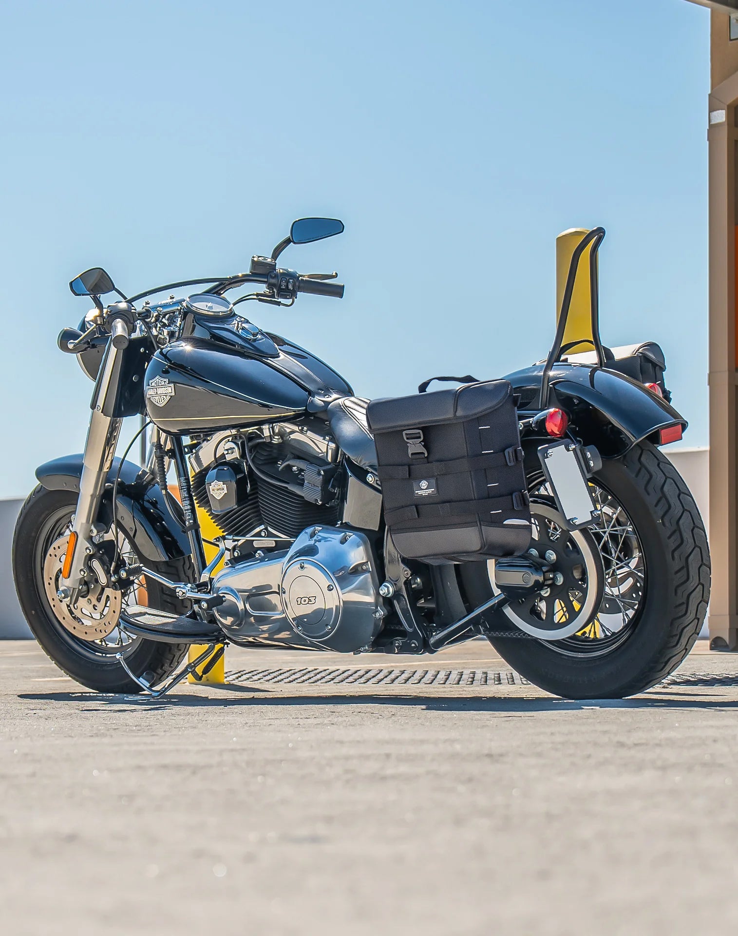 15L - Incognito Quick Mount Medium Harley Softail Slim FLS Solo Saddlebag (Left Only) Lifestyle