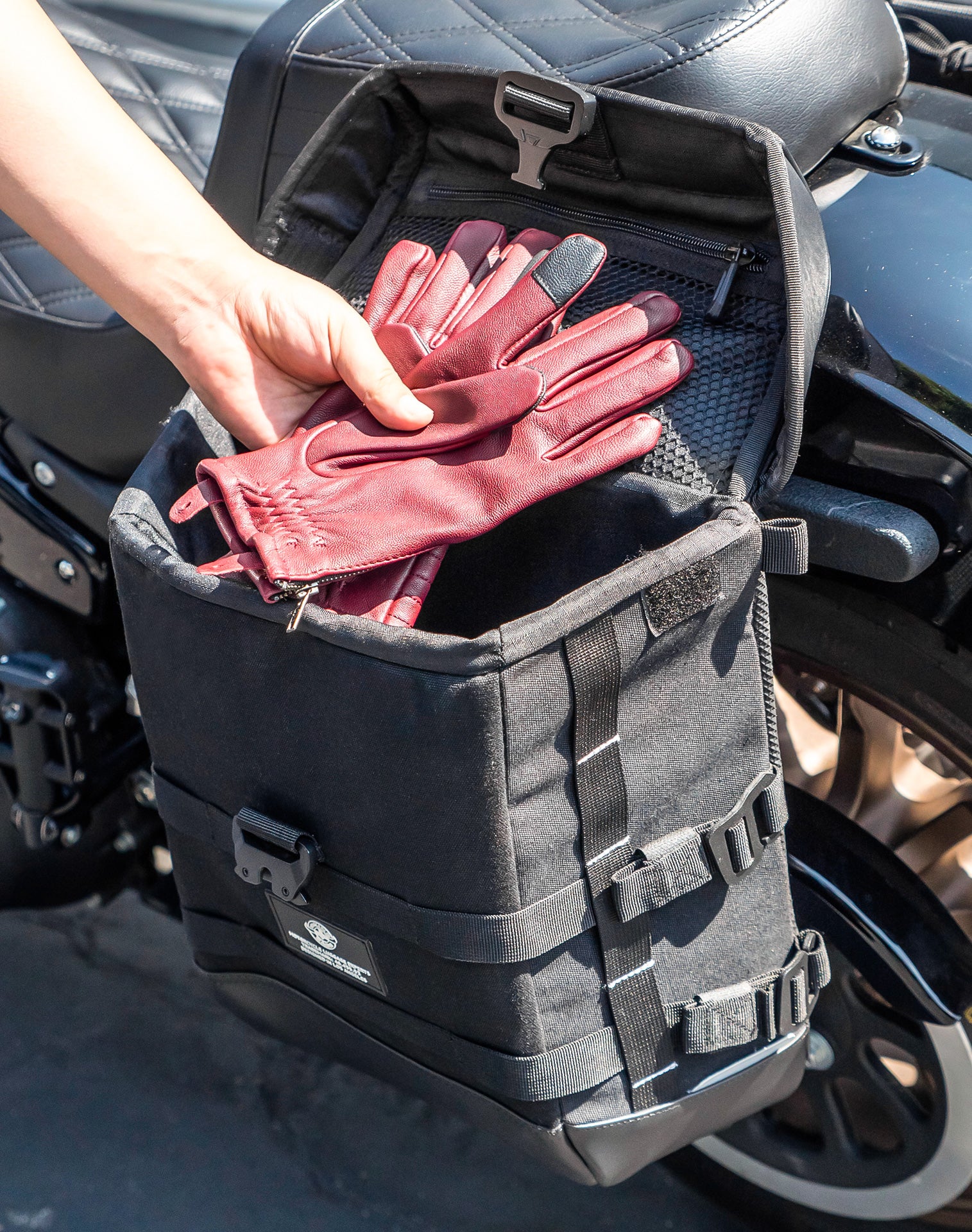 15L - Incognito Quick Mount Medium Harley Softail Slim FLS Solo Saddlebag (Left Only) Lifestyle