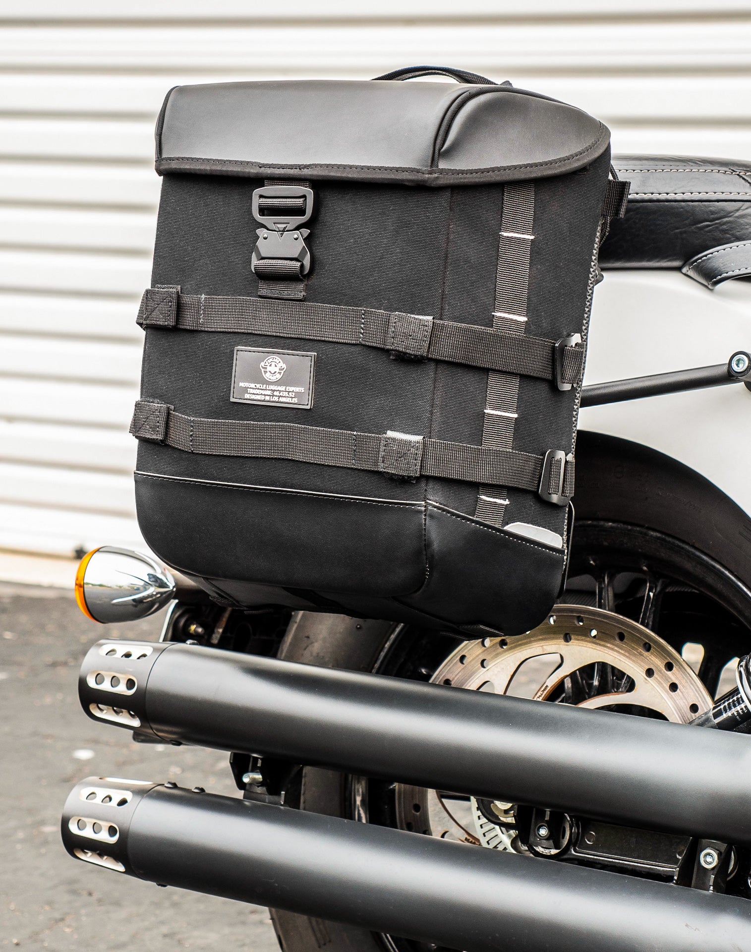 15L - Incognito Quick Mount Medium Indian Scout Sixty Solo Saddlebag (Right Only) v2