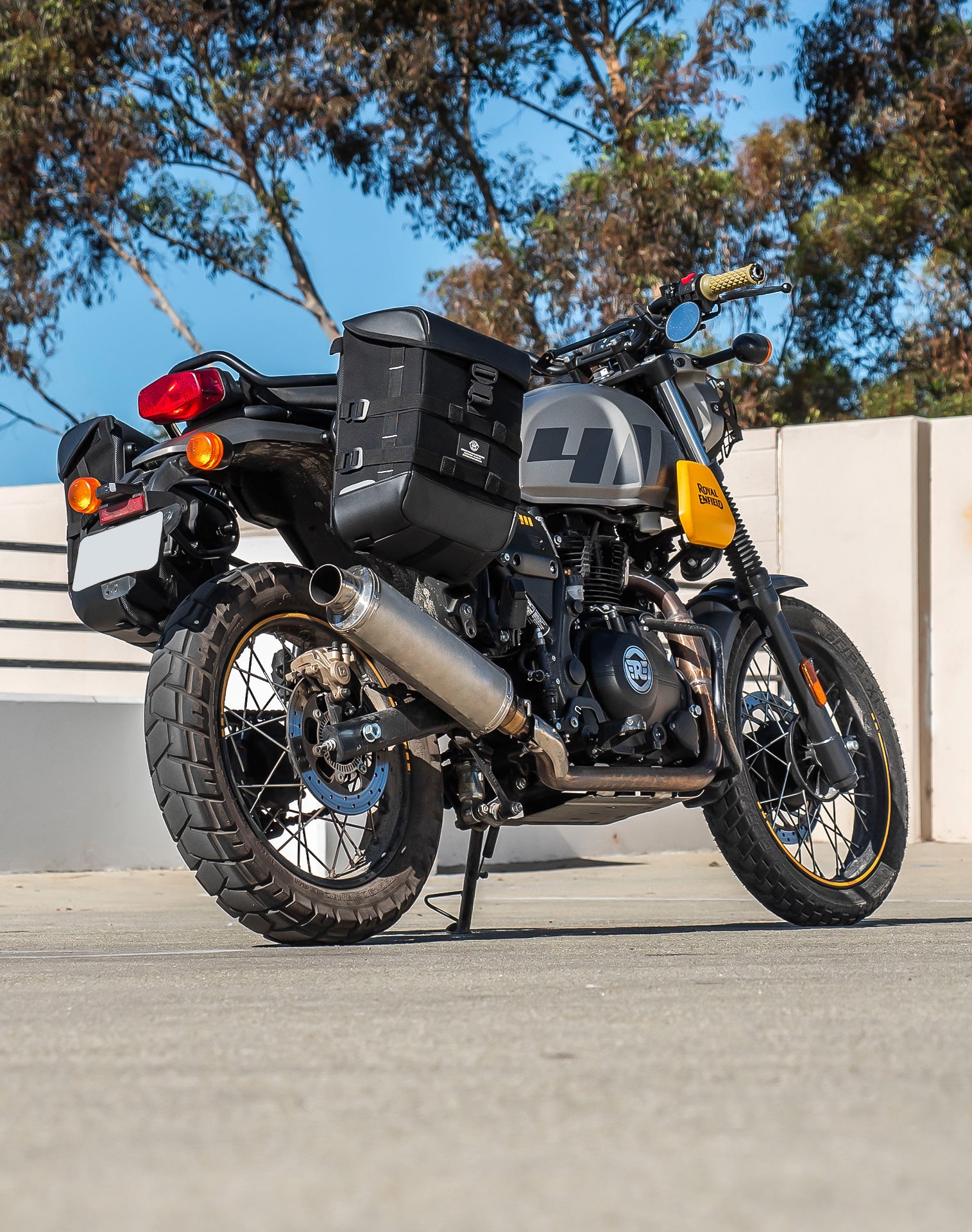 15L - Incognito Quick Mount Medium Royal Enfield Scram 411 Hard Solo Saddlebag (Right Only) v3