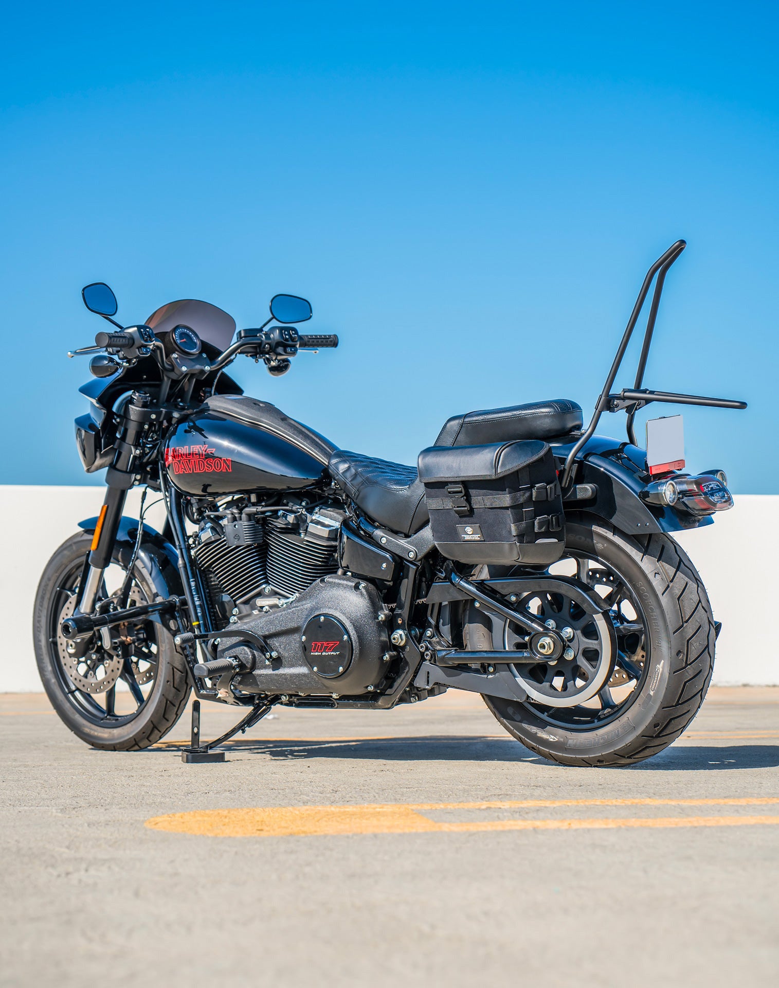 20L - Incognito Small Quick-Mount Saddlebags For 2025+ Harley Softail Low Rider S FXLRS Vertical Lifestyle