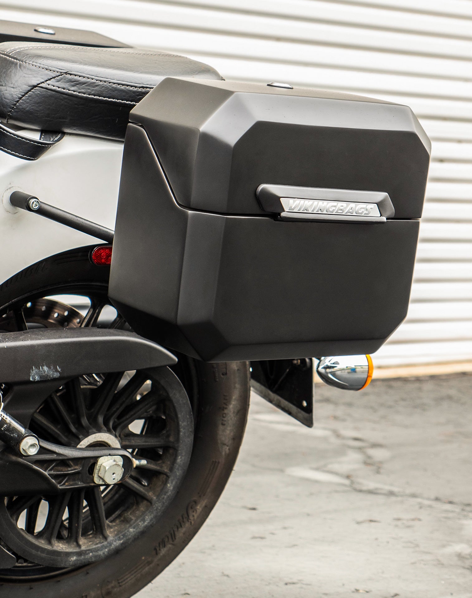 20L - Outlaw Quick-Mount Small Indian Scout Classic Matte Hard Saddlebags Lifestyle