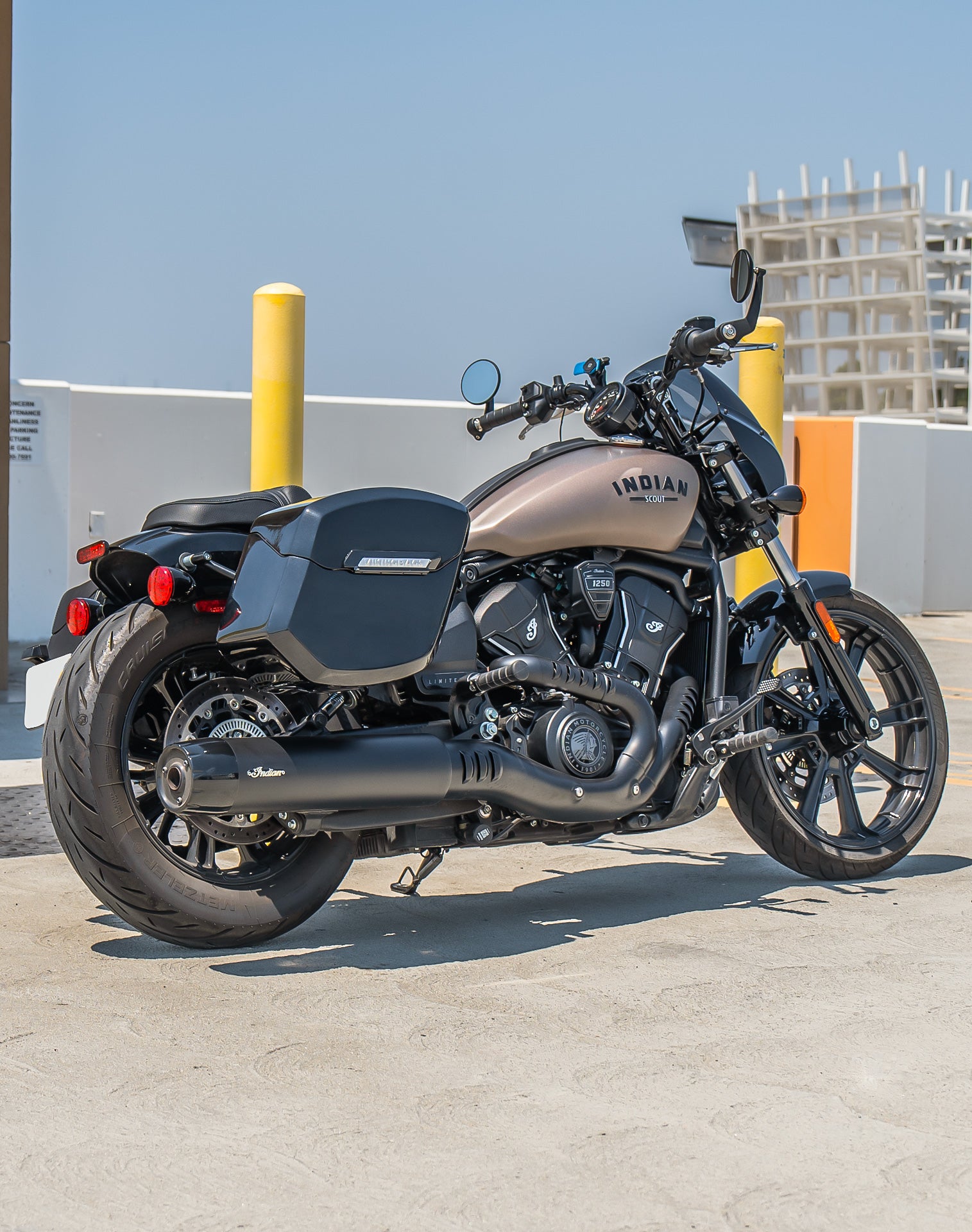 24L - Ironclad Quick-Mount Medium Indian Scout Sixty Bobber Painted Hard Saddlebags Life style