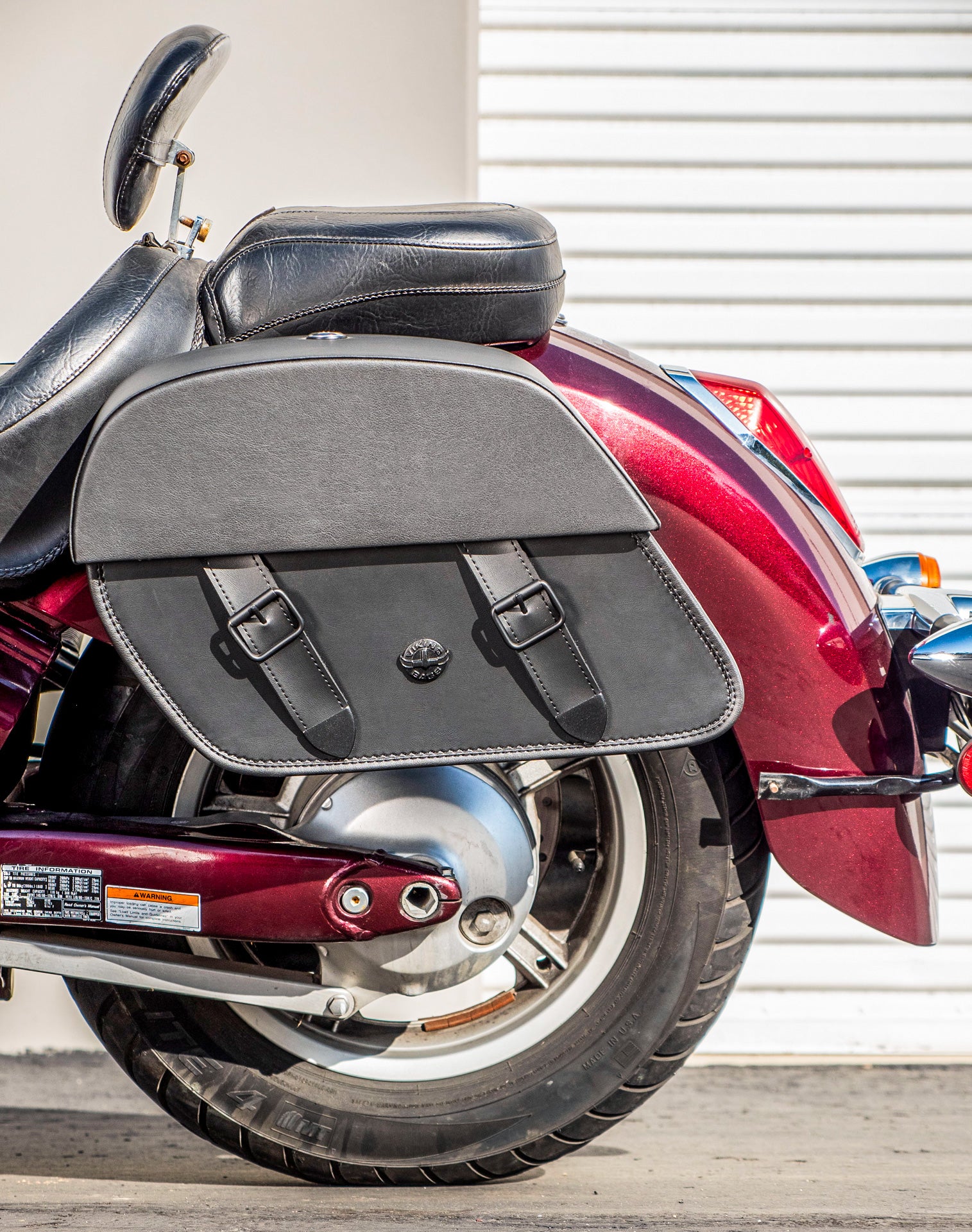 28L - Baelor Medium Honda VT1300CT Interstate Leather Saddlebags v2