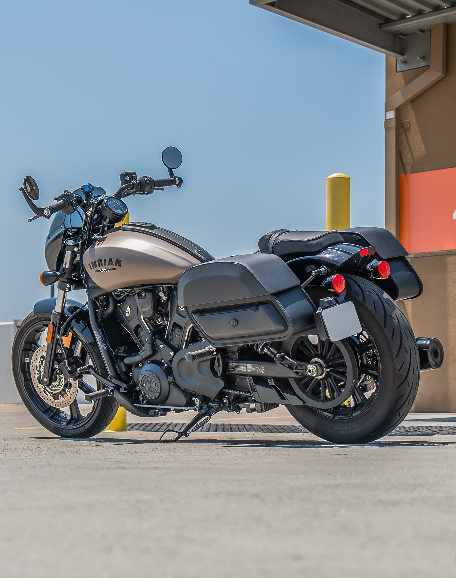 28L - Pantheon Quick-Mount Medium Indian Sport Scout Sixty Motorcycle Saddlebags Life Style