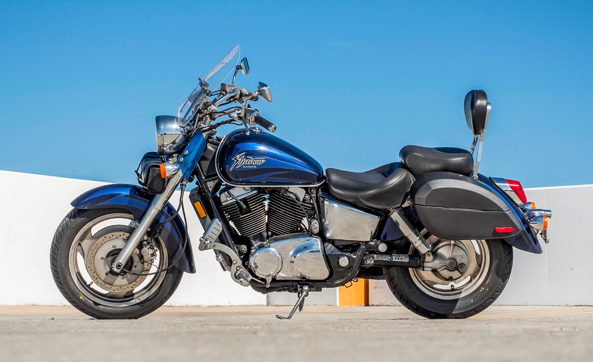 28L - Phantom Large Honda Shadow 1100 Sabre Leather Wrapped Hard Saddlebags @expand