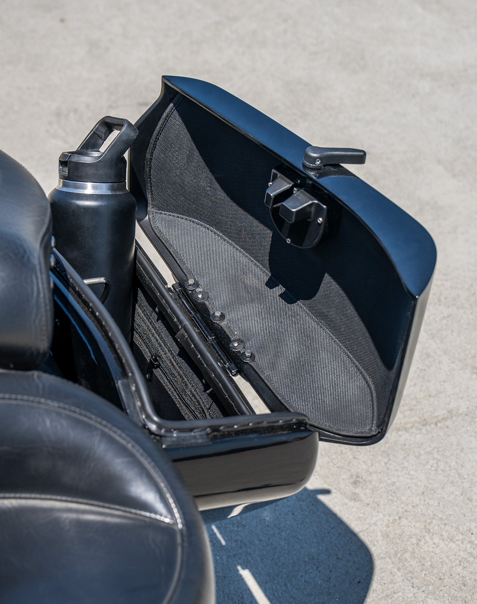 38L - Baldur XL Shock Cutout Honda Shadow 1100 Spirit Painted Hard Saddlebags v4