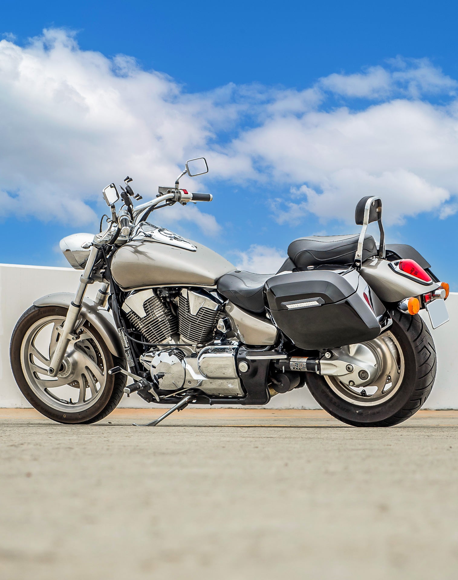 40L - Lamellar Raven XL Honda VTX 1800 N Painted Hard Saddlebags v1