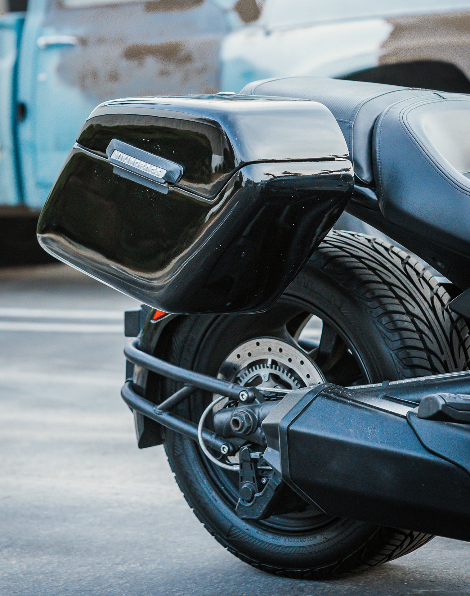 42L - Baldur Extra Large CAN AM Spyder F3 Painted Motorcycle Hard Saddlebags v4