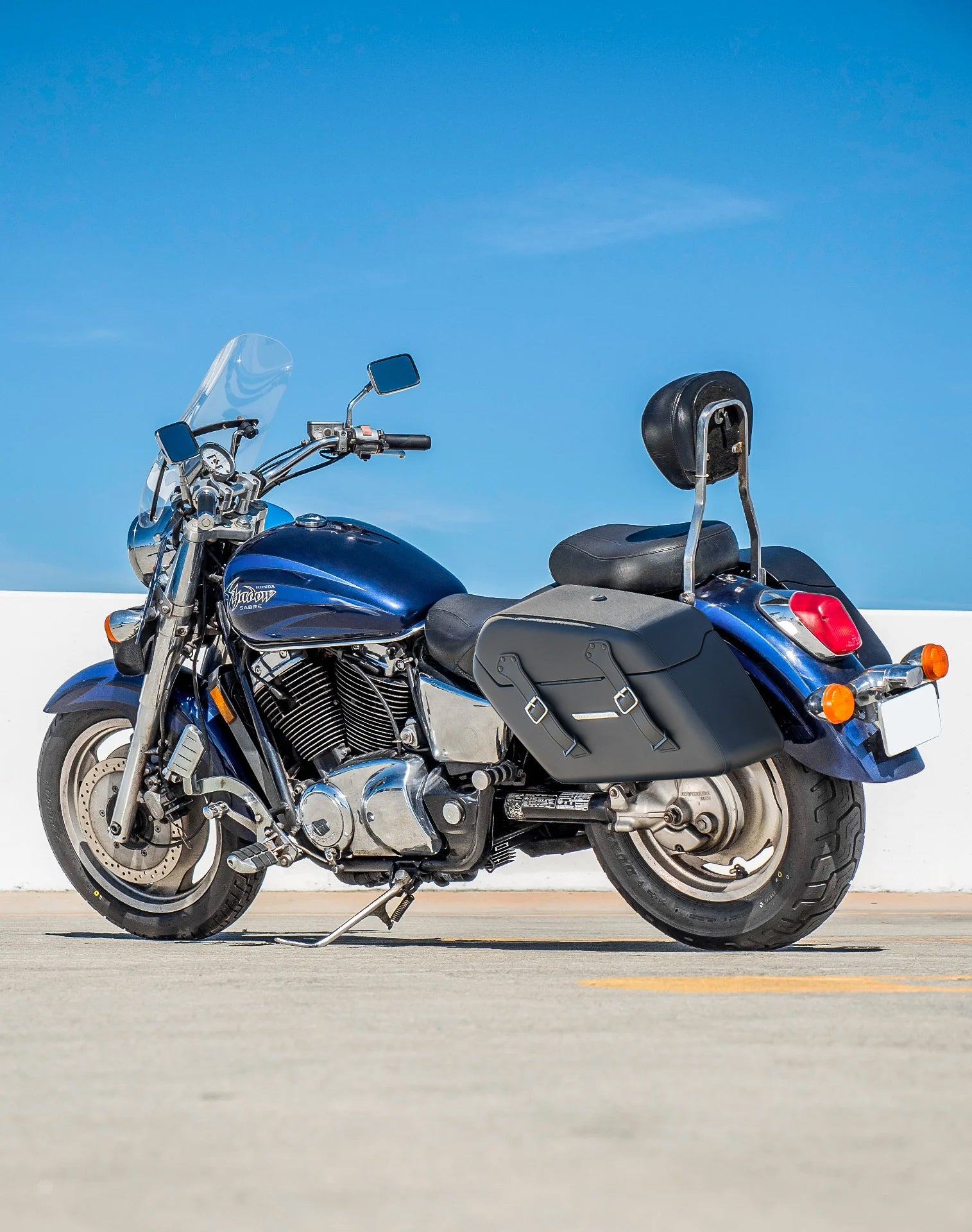 42L - Baldur XL Honda Shadow 1100 Sabre Leather Wrapped Hard Saddlebags Lifestyle