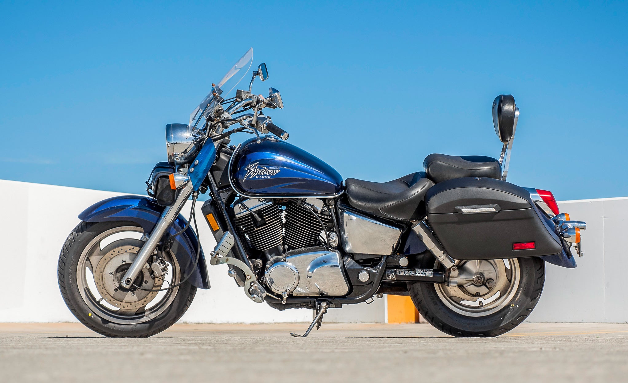 44L - Lamellar Stallion XL Honda Shadow 1100 Sabre Leather Wrapped Hard Saddlebags @expand