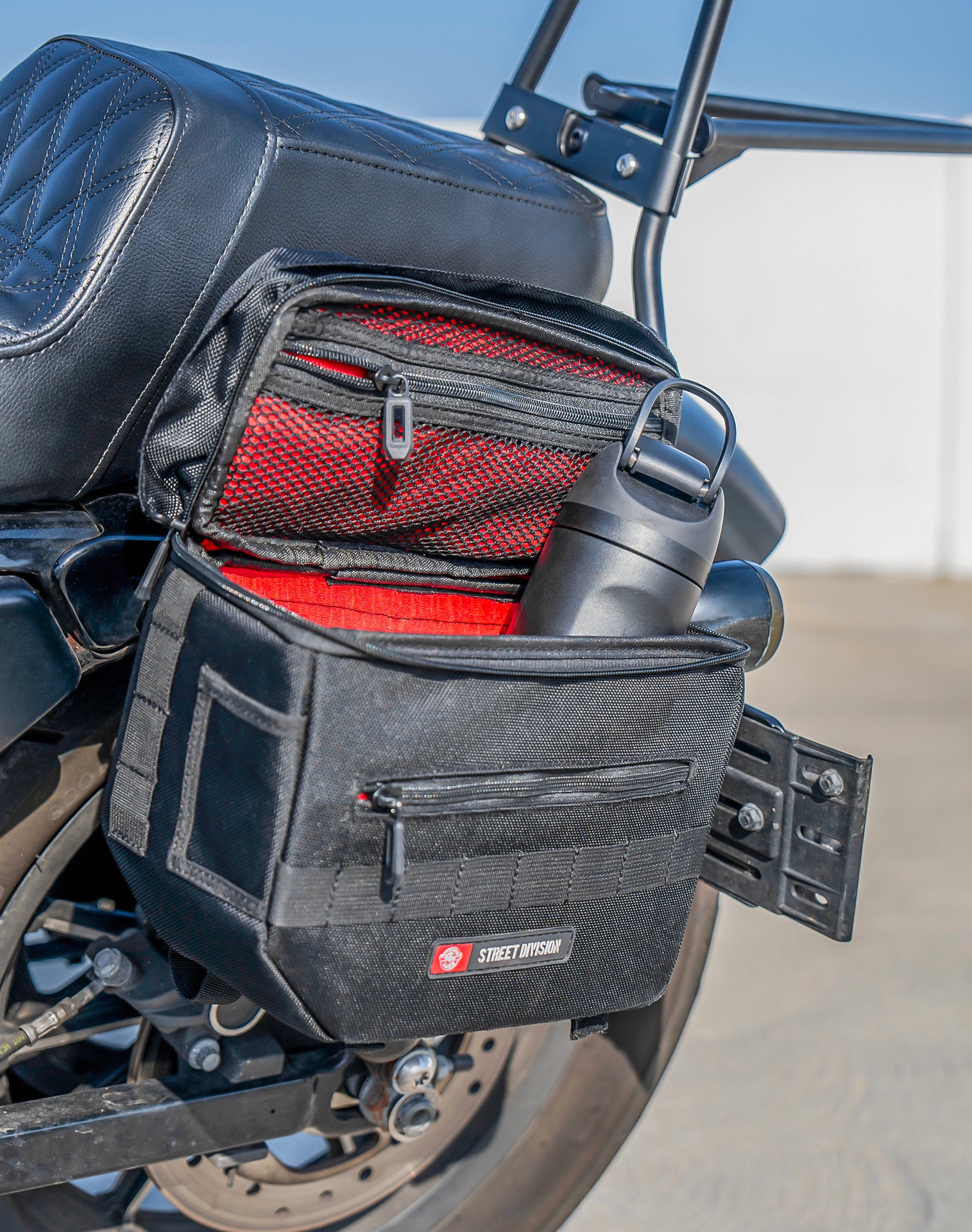 8L - Patriot Small Throw Over Saddlebags for Harley Sportster 883 Iron XL883N Lifestyle