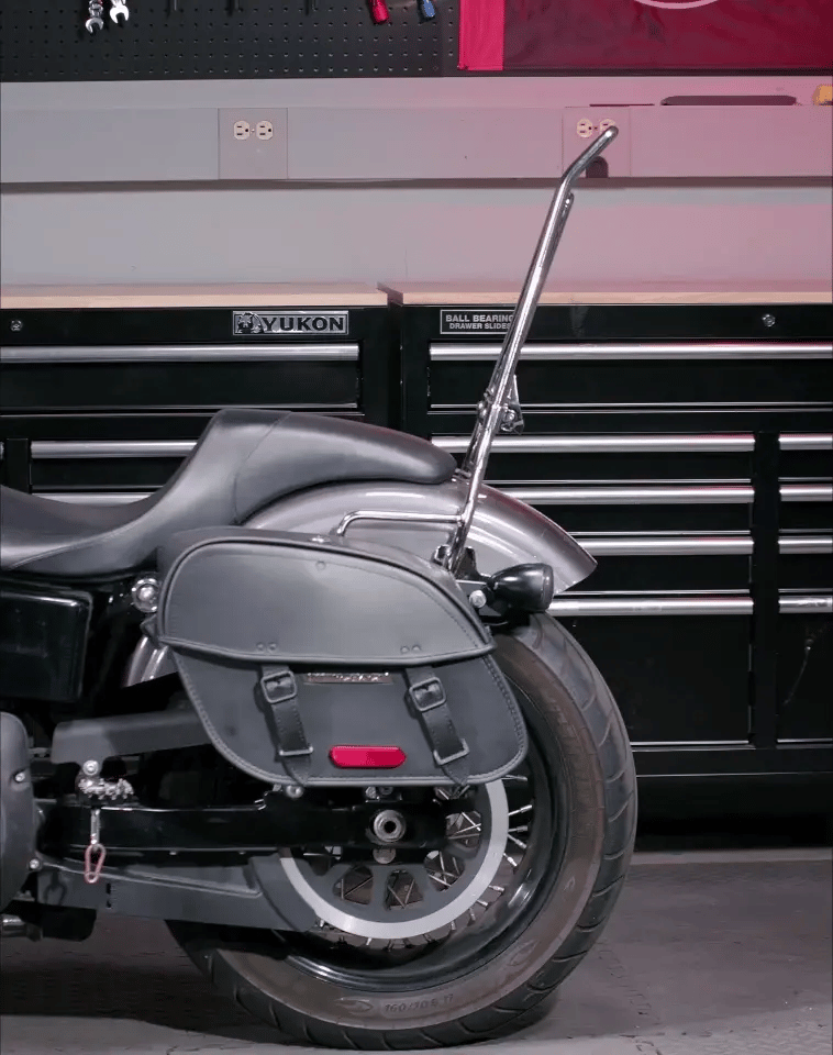 22L - Buckler Quick Mount Medium Shock Cutout Saddlebags GIF