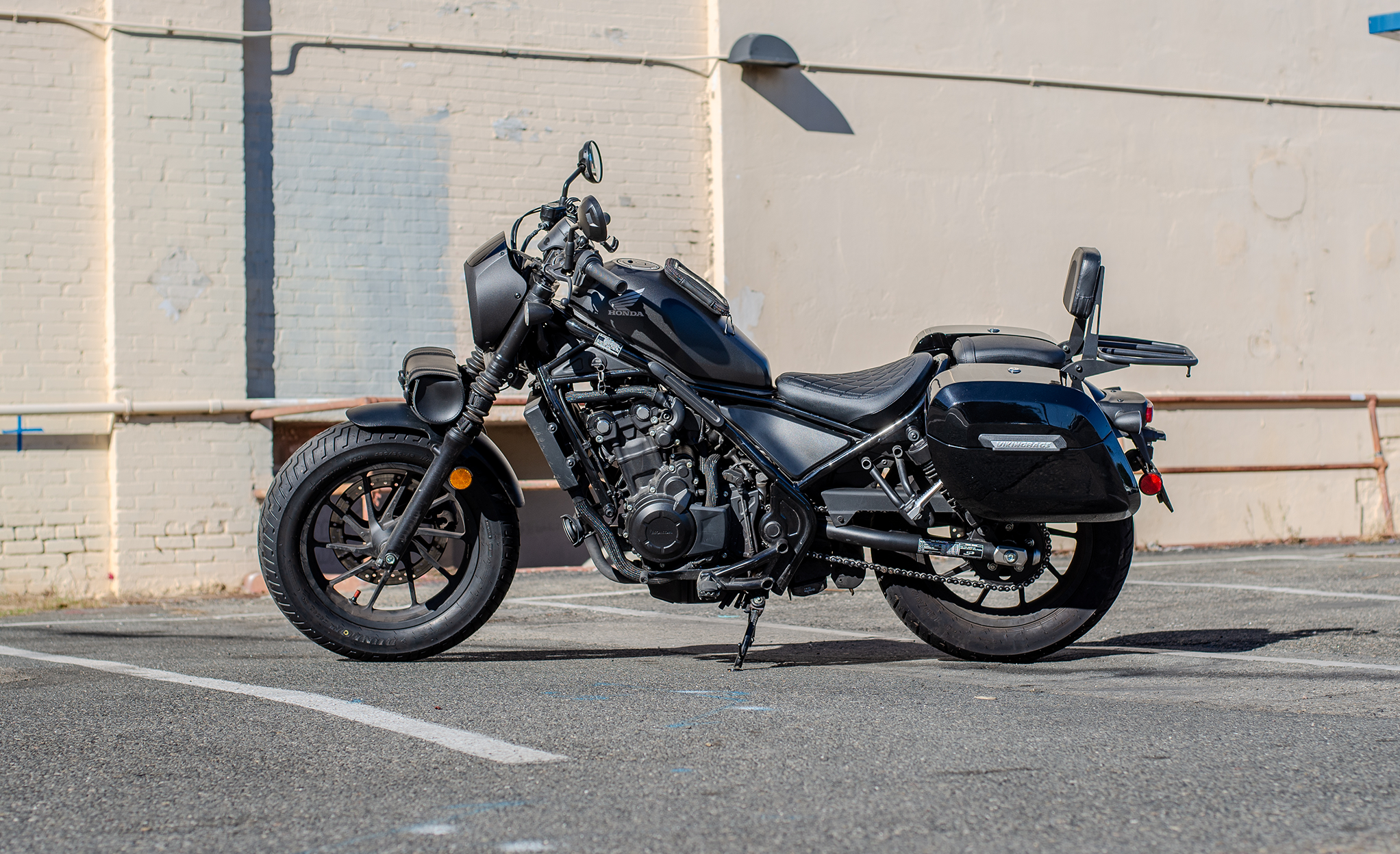 34L - Lamellar Raven Extra Large Honda Rebel 300 Shock Cut-out Painted Motorcycle Hard Saddlebags @expand