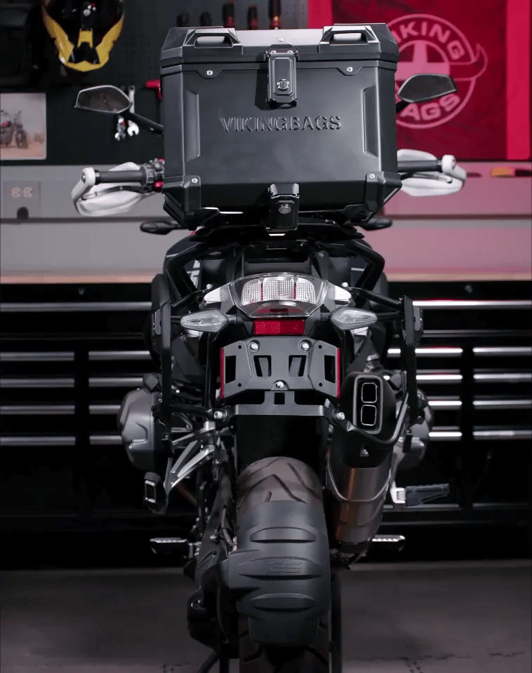 38L - Apex XL Kawasaki Versys 1100 Aluminum Top Case Black GIF