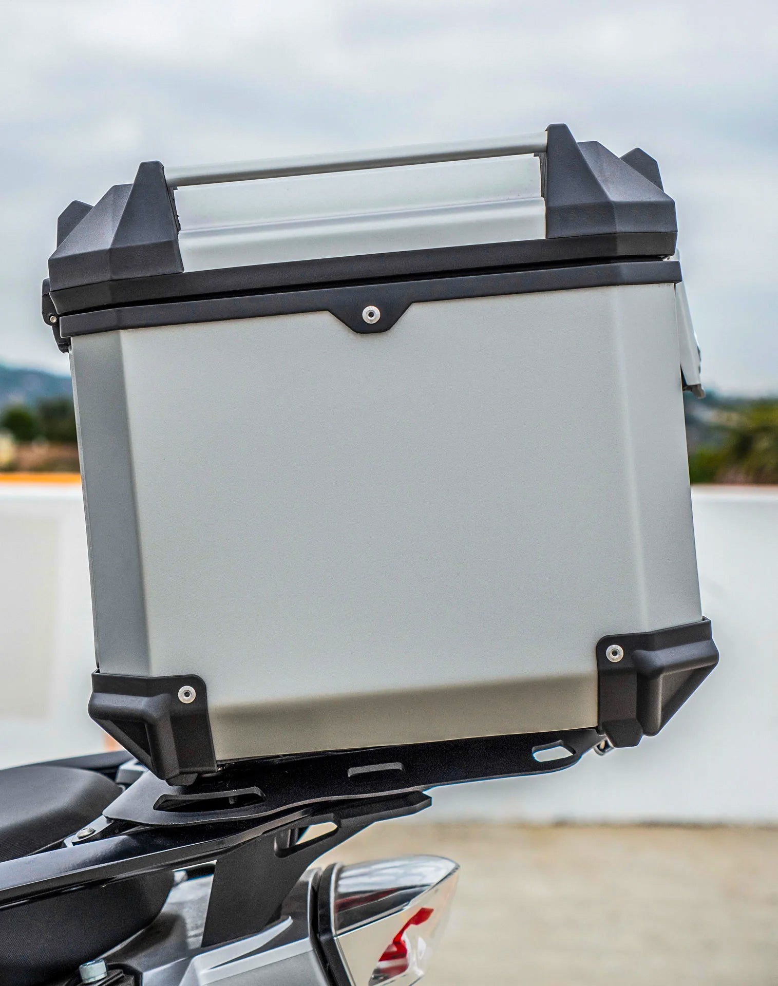 38L - Apex XL Honda CRF1000L Africa Twin/Adv Sports Aluminum Top Case Silver v3