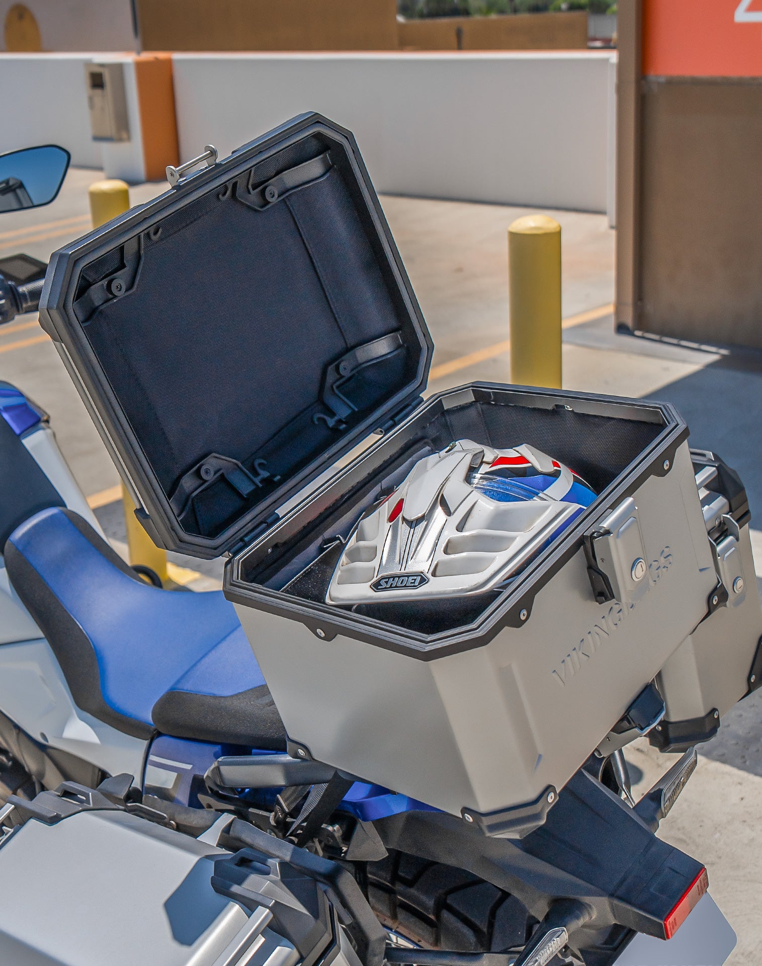 38L - Apex XL Suzuki V-Strom 1050 Aluminum Top Case Silver v4