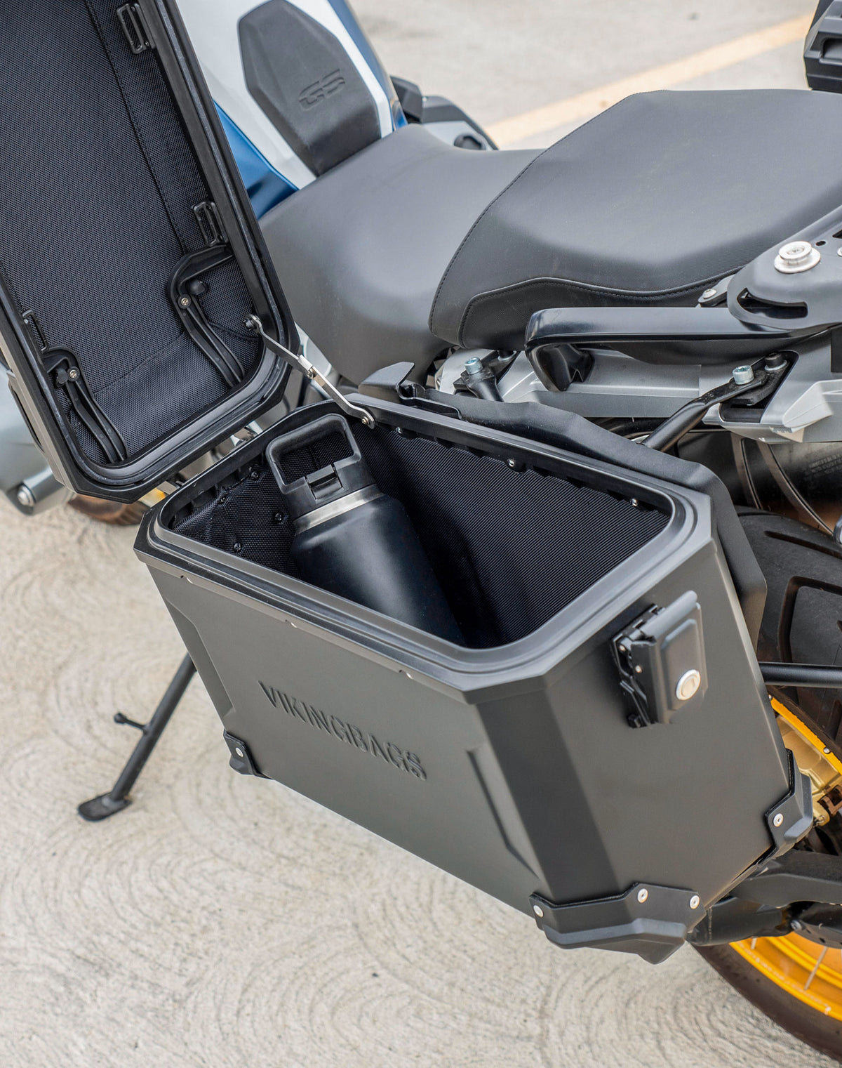 45L - Apex XL BMW R 1300 GS Aluminum Side Cases Black Lifestyle