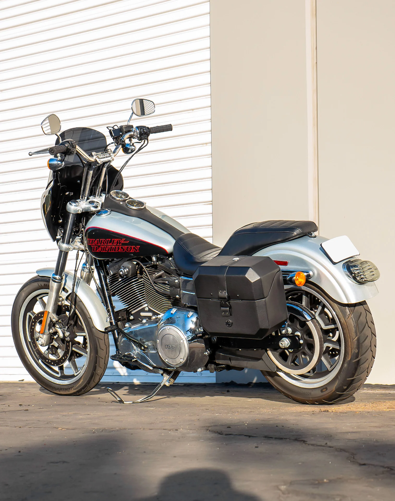 All Motorcycle Bags, Parts & Accessories for Harley Dyna Low Rider Vertical Banner