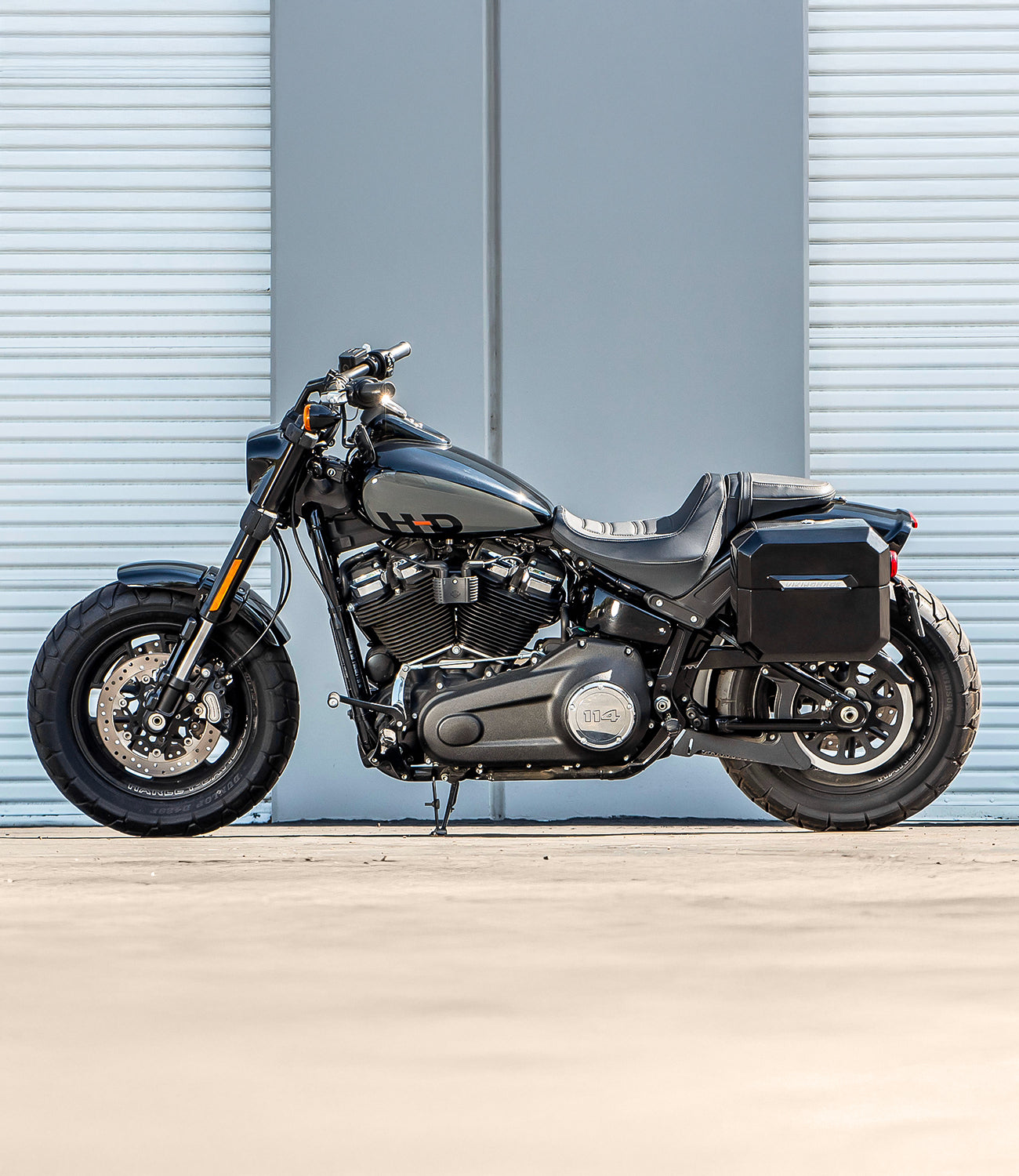 Harley Davidson Softail Fat Bob FXFB/S Saddlebags mobile