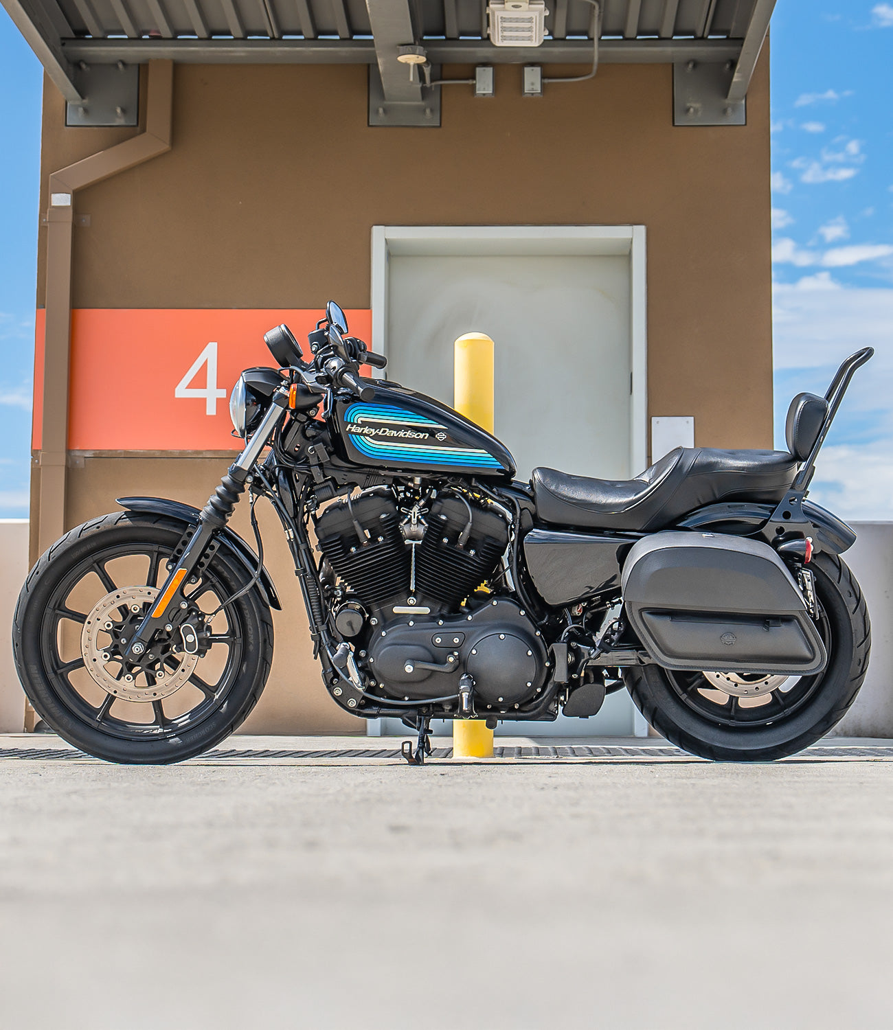 Harley Davidson Sportster Iron 1200 XL1200NS Saddlebags