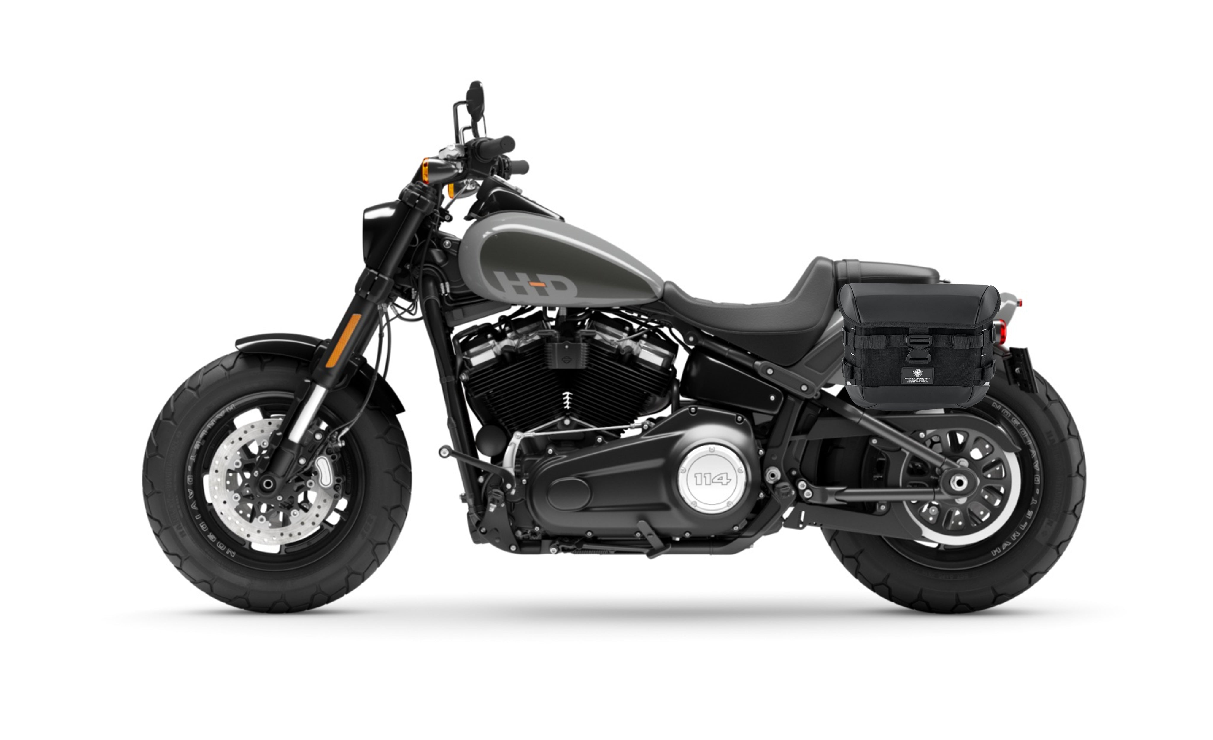 20L - Incognito Quick-Mount Small Harley Softail Fat Bob FXFB/S Motorcycle Saddlebags Bag on Bike @expand