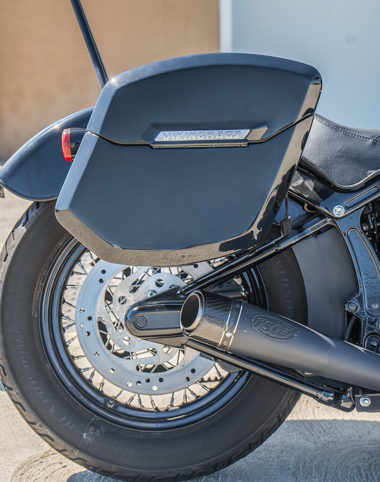 24L - Ironclad Quick-Mount Medium Harley Softail Slim FLS Painted Hard Saddlebags Life style 2