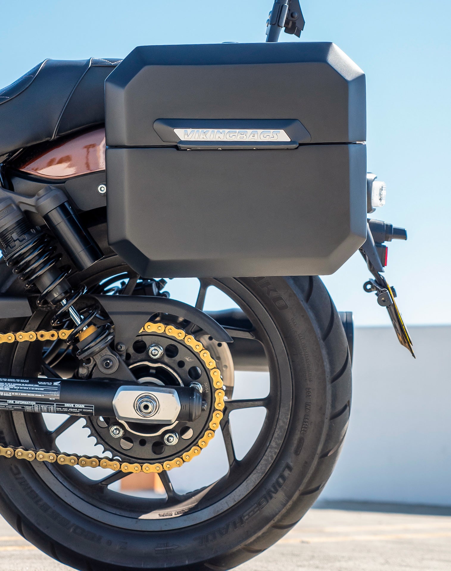 20L - Outlaw Quick-Mount Small Honda Rebel 1100 Matte Hard Saddlebags Life style 2