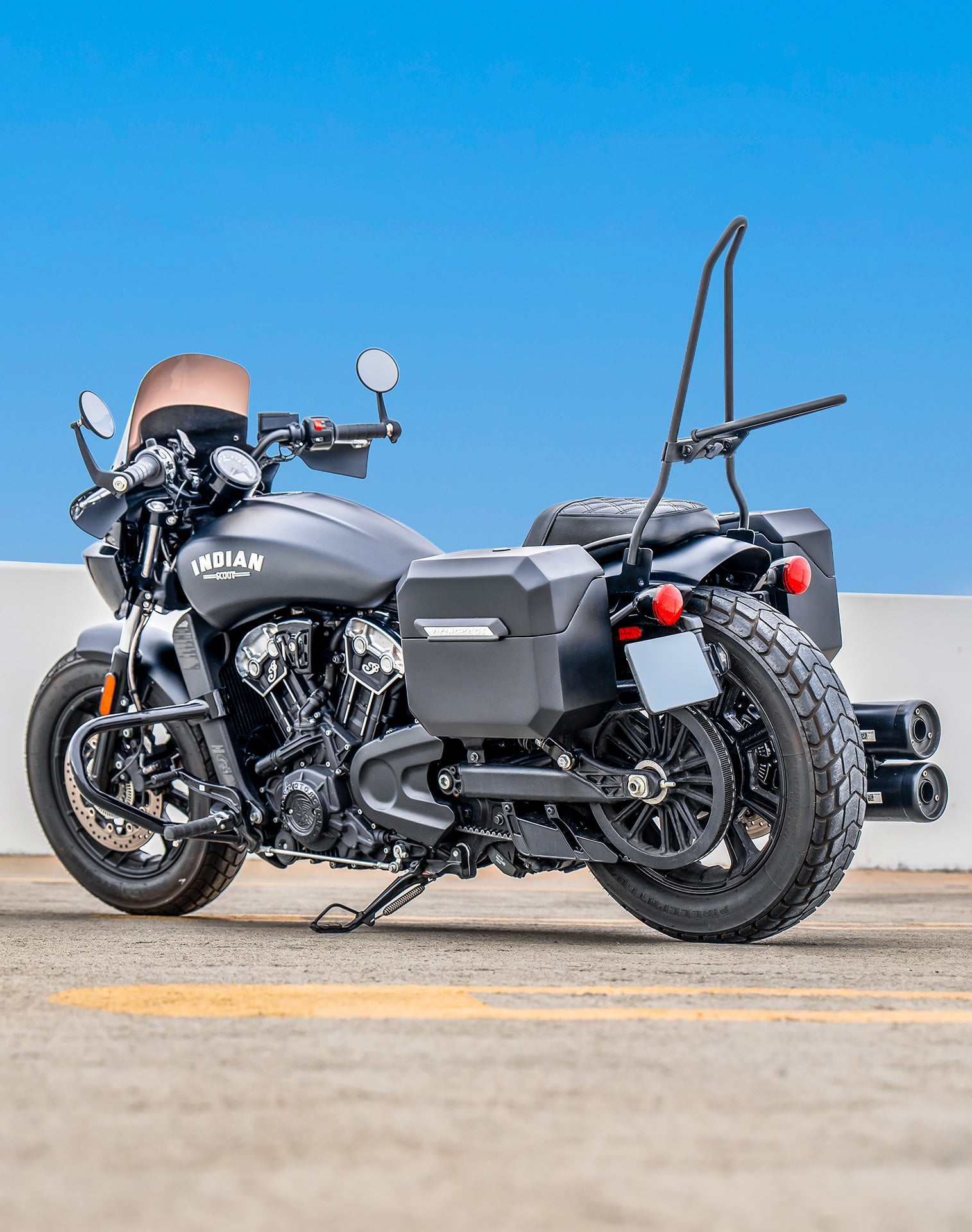 20L - Outlaw Quick-Mount Small Indian Scout Rogue Matte Hard Saddlebags Vertical Lifestyle