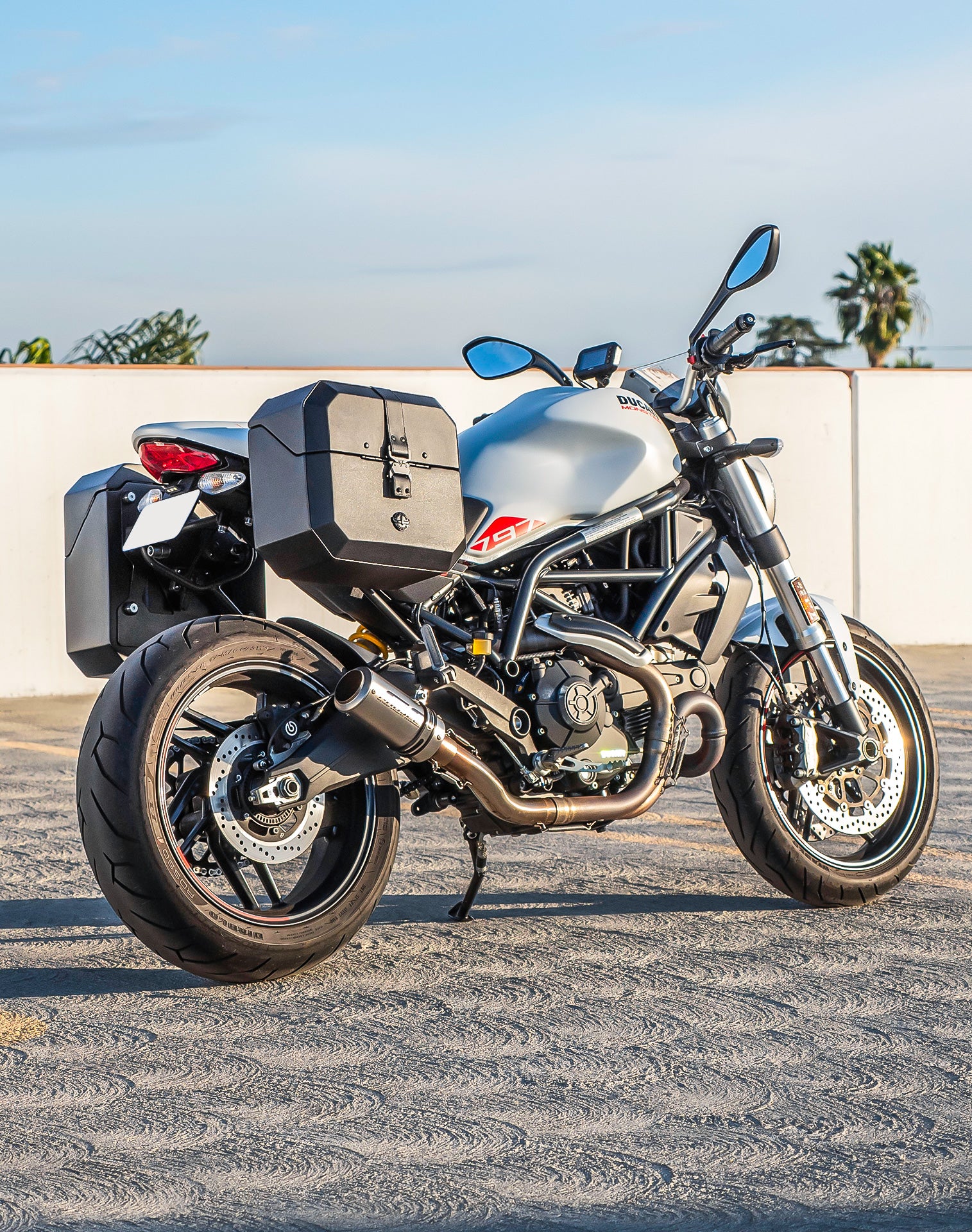 20L - Outlaw Quick-Mount Small Ducati Monster 797 Leather Wrapped Hard Saddlebags Life Style 1