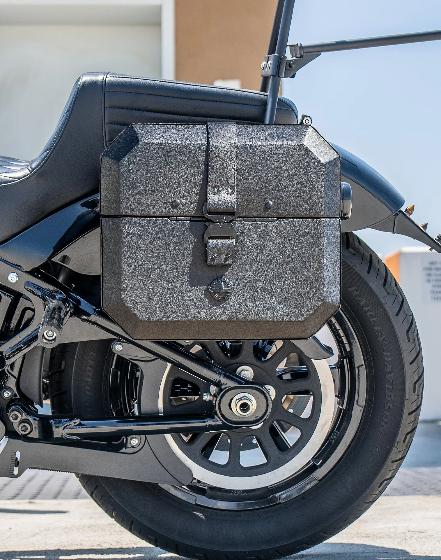 20L - Outlaw Quick-Mount Small Harley Softail Street Bob Leather Wrapped Hard Saddlebags Lifestyle Image