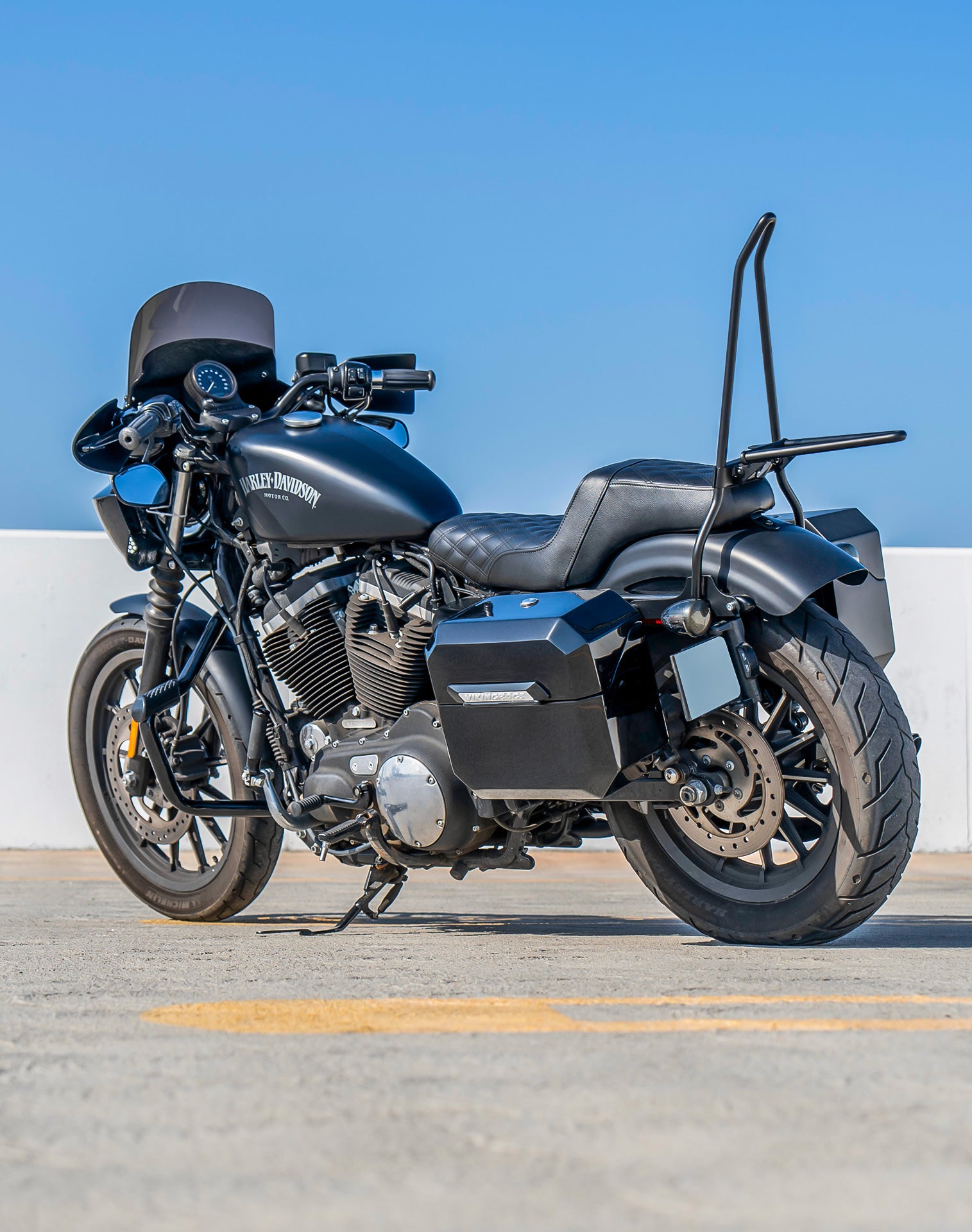 20L - Outlaw Quick-Mount Small Harley Sportster 883 Iron XL883N Painted Hard Saddlebags Lifestyle