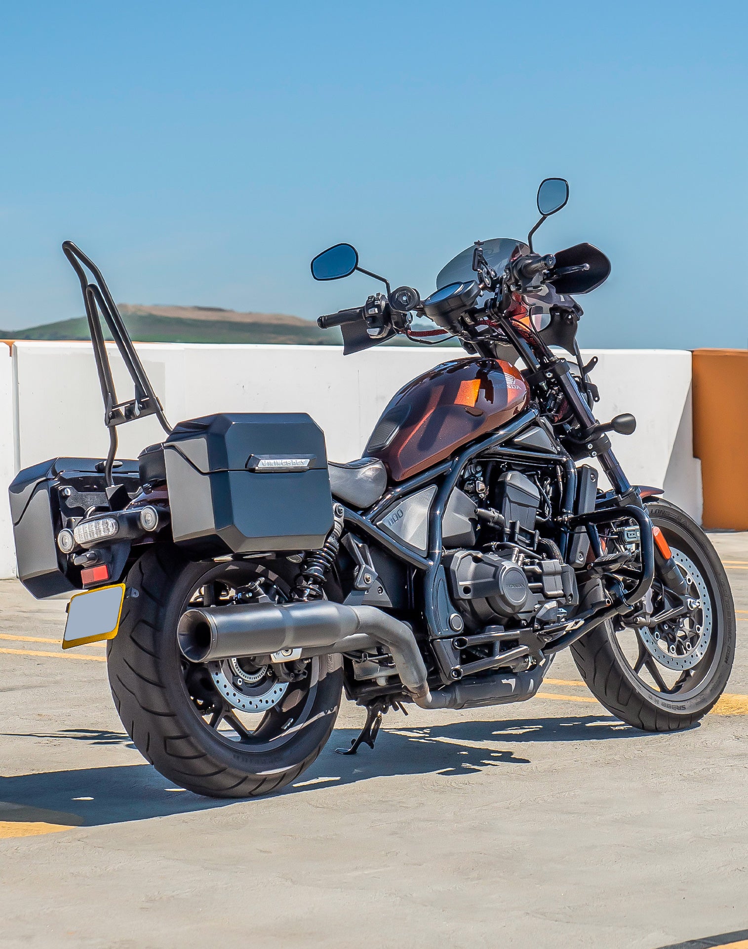 20L - Outlaw Quick-Mount Small Honda Rebel 1100 Painted Hard Saddlebags Life style 1