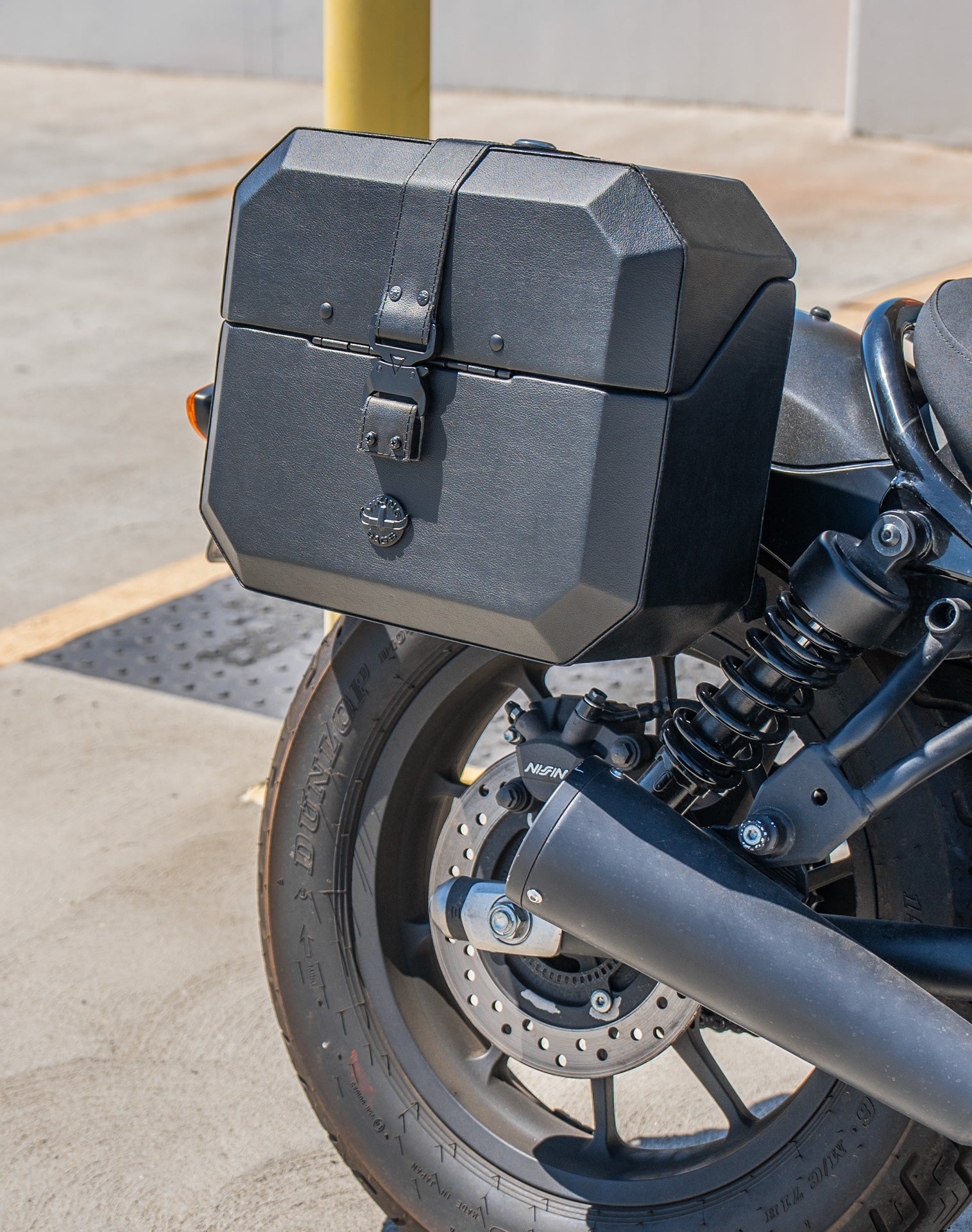 20L - Outlaw Quick-Mount Small Honda Rebel 500 Leather Wrapped Hard Saddlebags Life Style 3