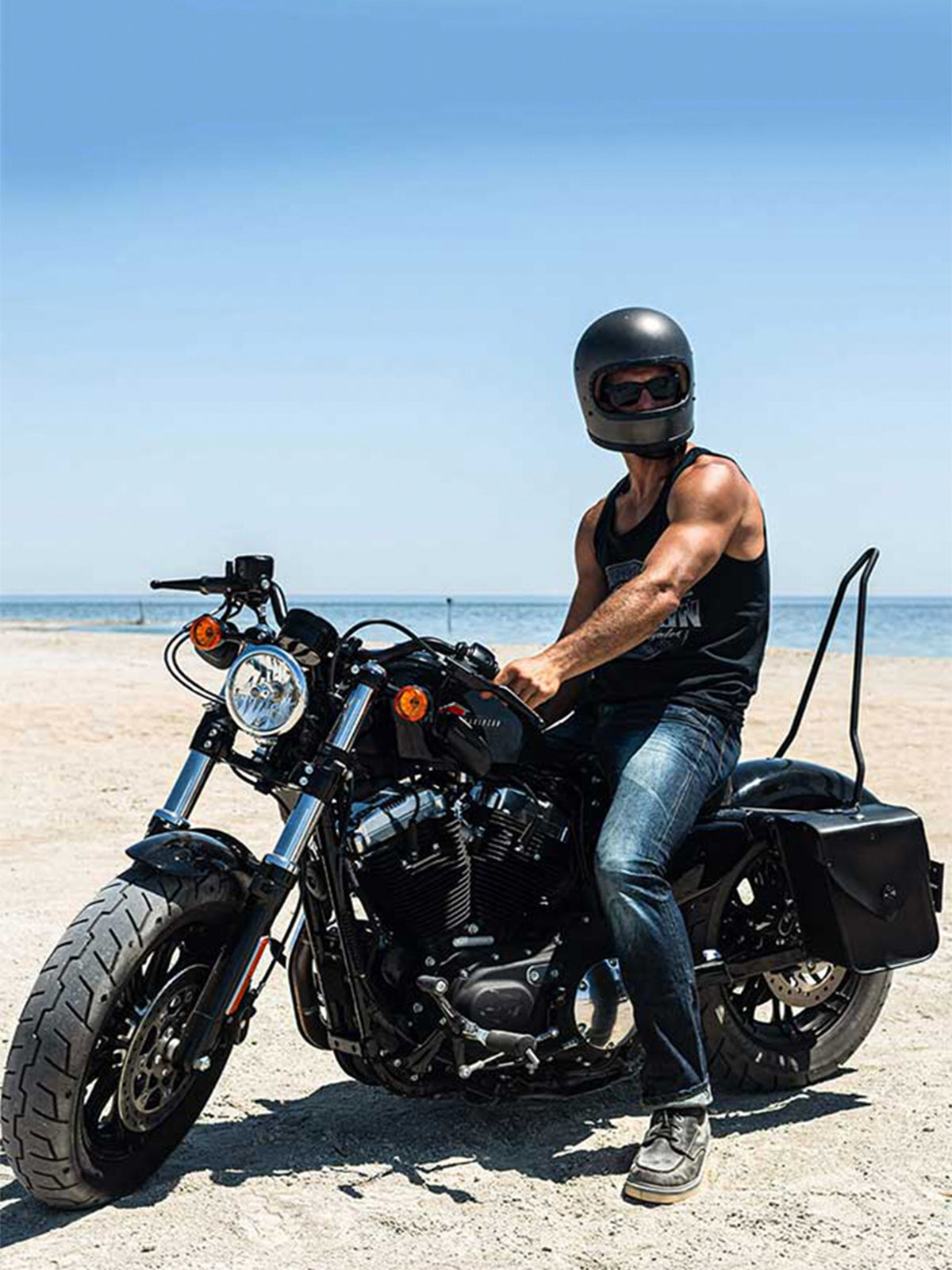 Saddlebags for Triumph Rocket III Touring Vertical