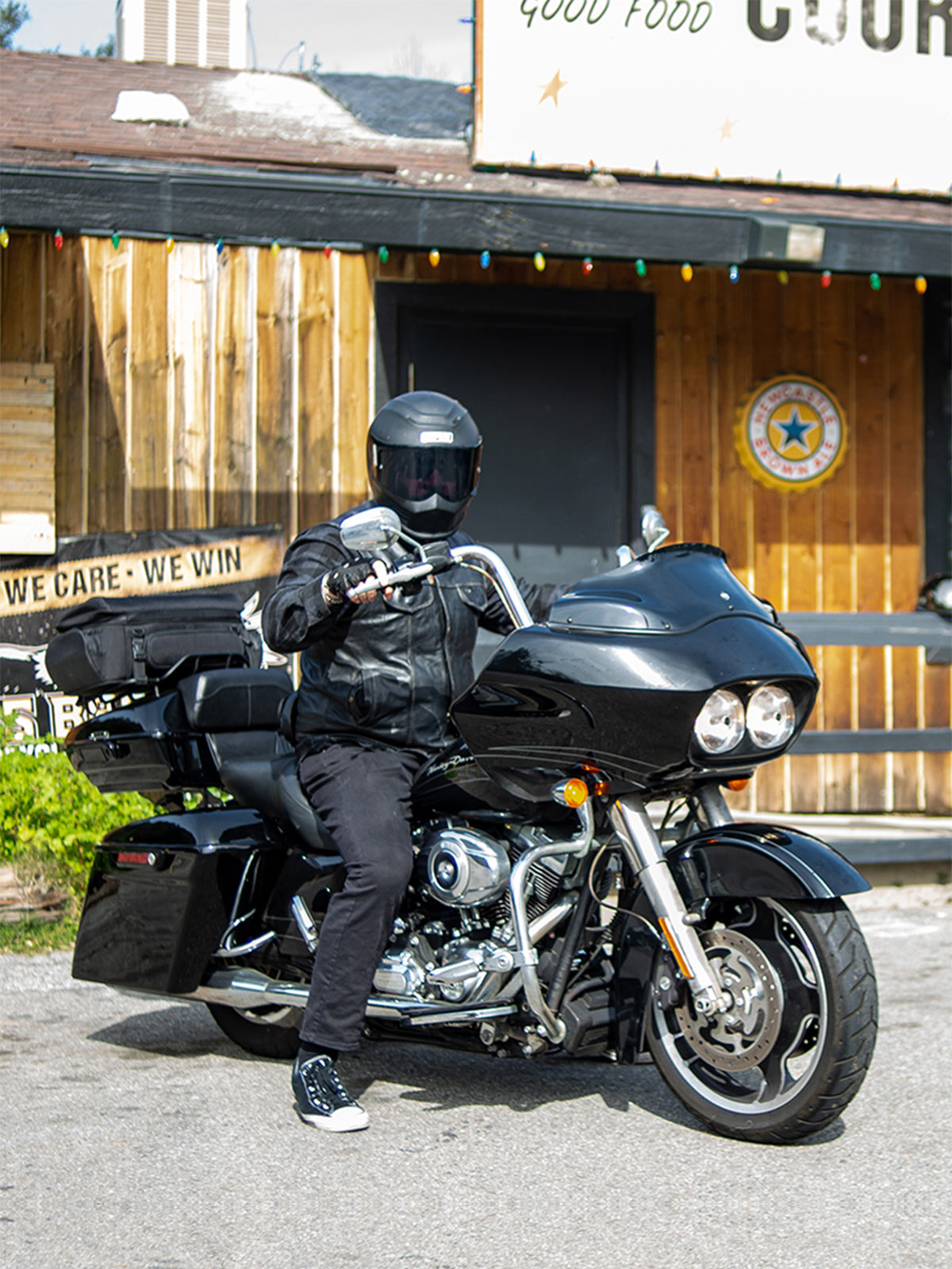 All Motorcycle Bags, Parts & Accessories for Triumph Thunderbird Vertical Banner