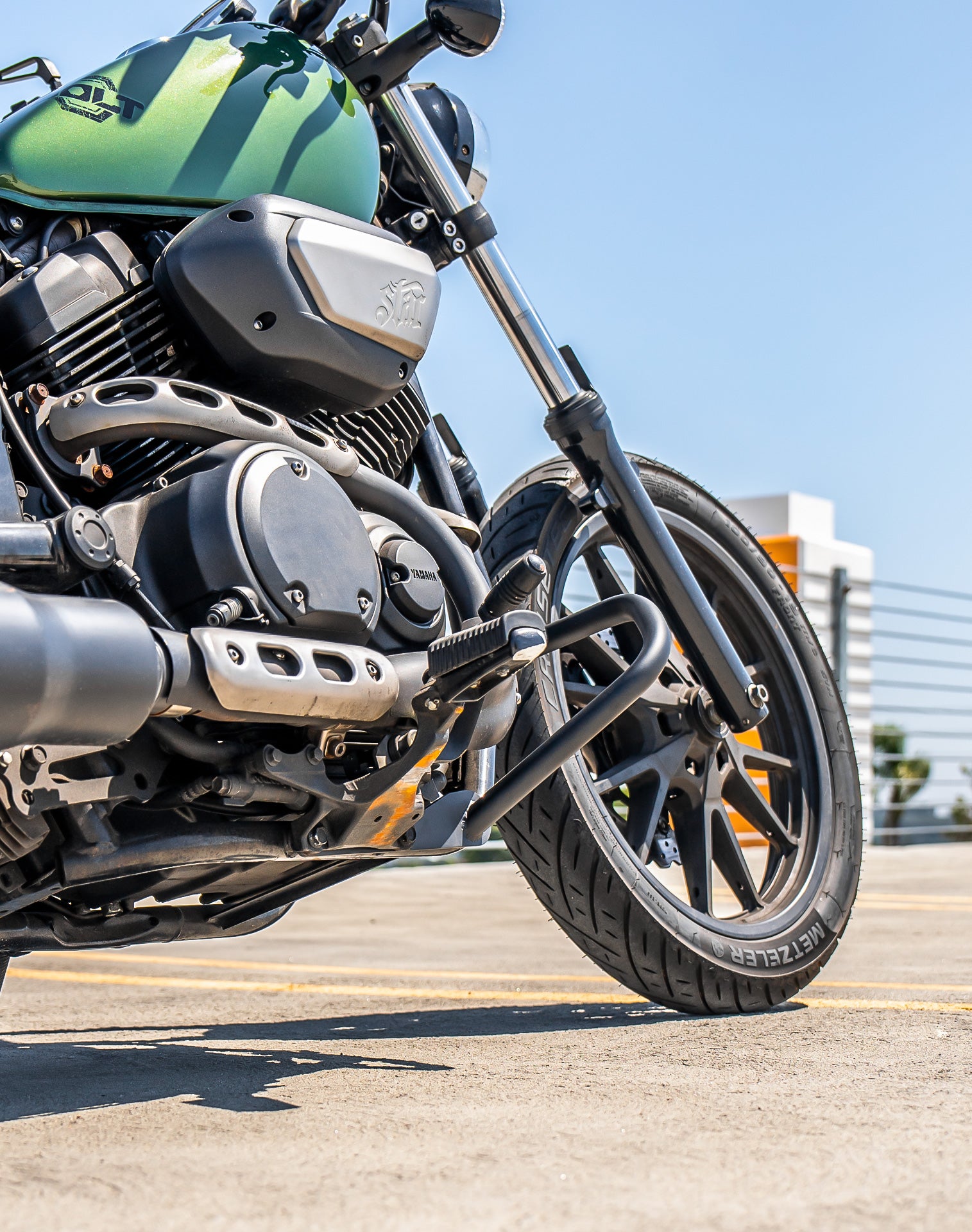 Viking Valguard Yamaha Bolt Crash Bar/Engine Guard Matte Black Lifestyle