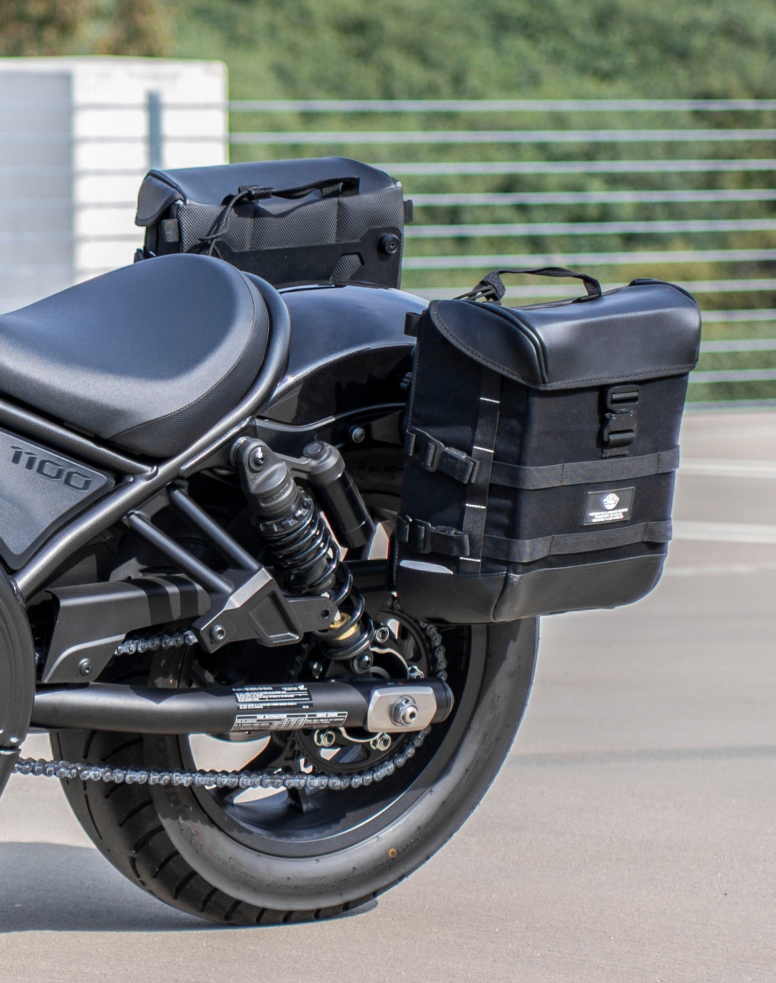 15L - Incognito Quick Mount Medium Honda Rebel 1100 Solo Motorcycle Saddlebag (Left Only) v2