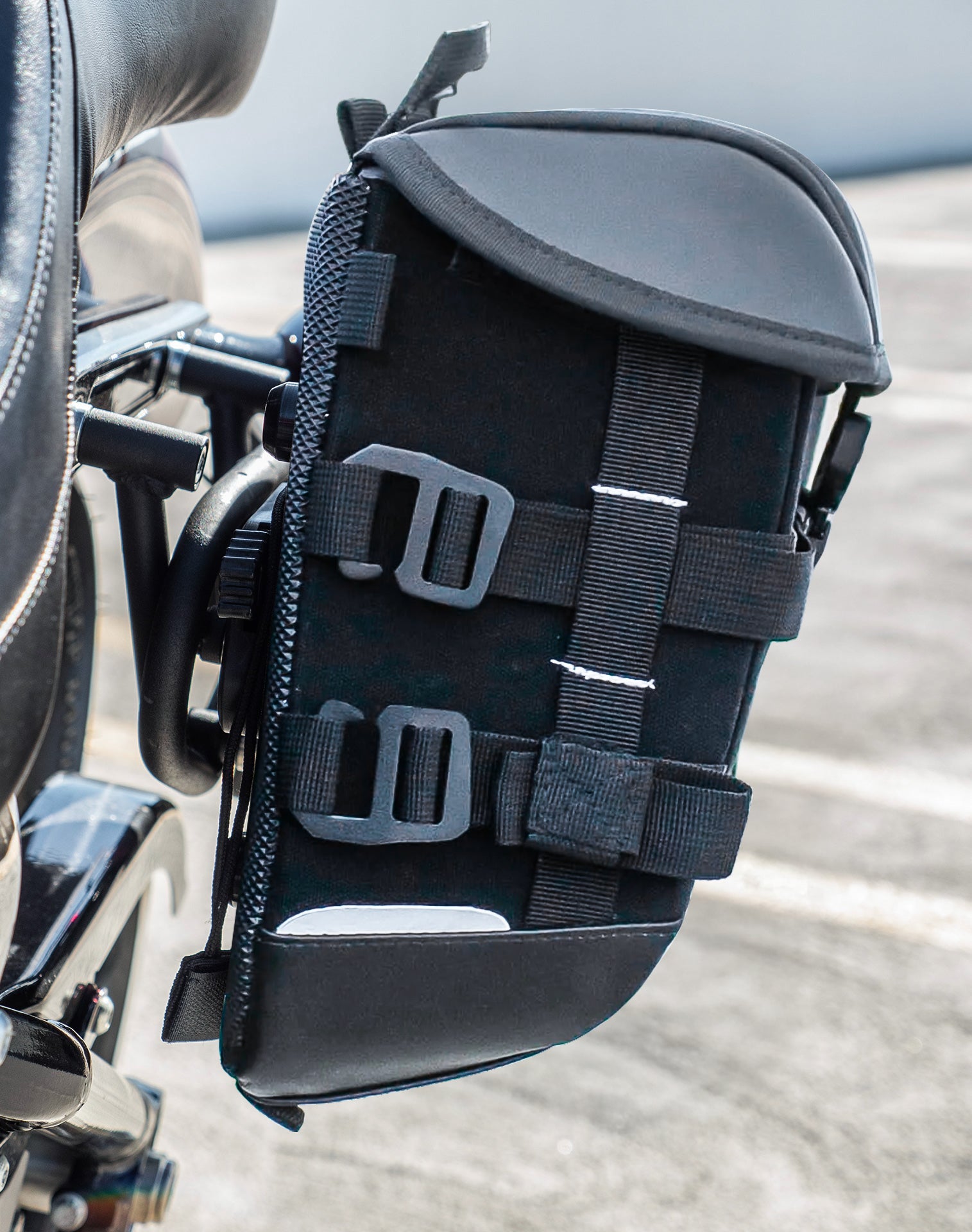 10L - Incognito Quick Mount Small BMW R18 Solo Motorcycle Saddlebag (Left Only) v3