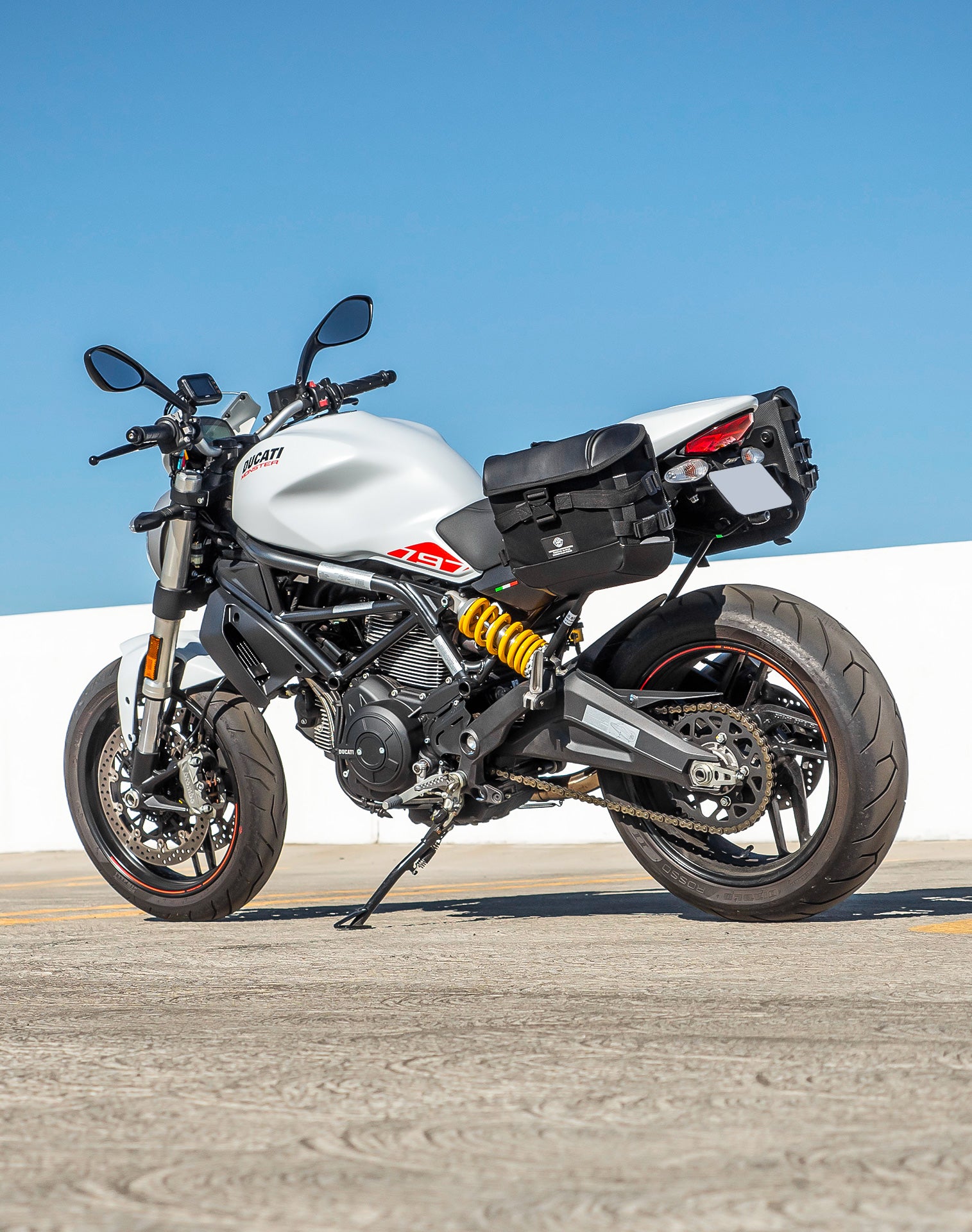 10L - Incognito Quick Mount Small Ducati Monster 797 (2016+) Solo Saddlebag (Left Only) v1